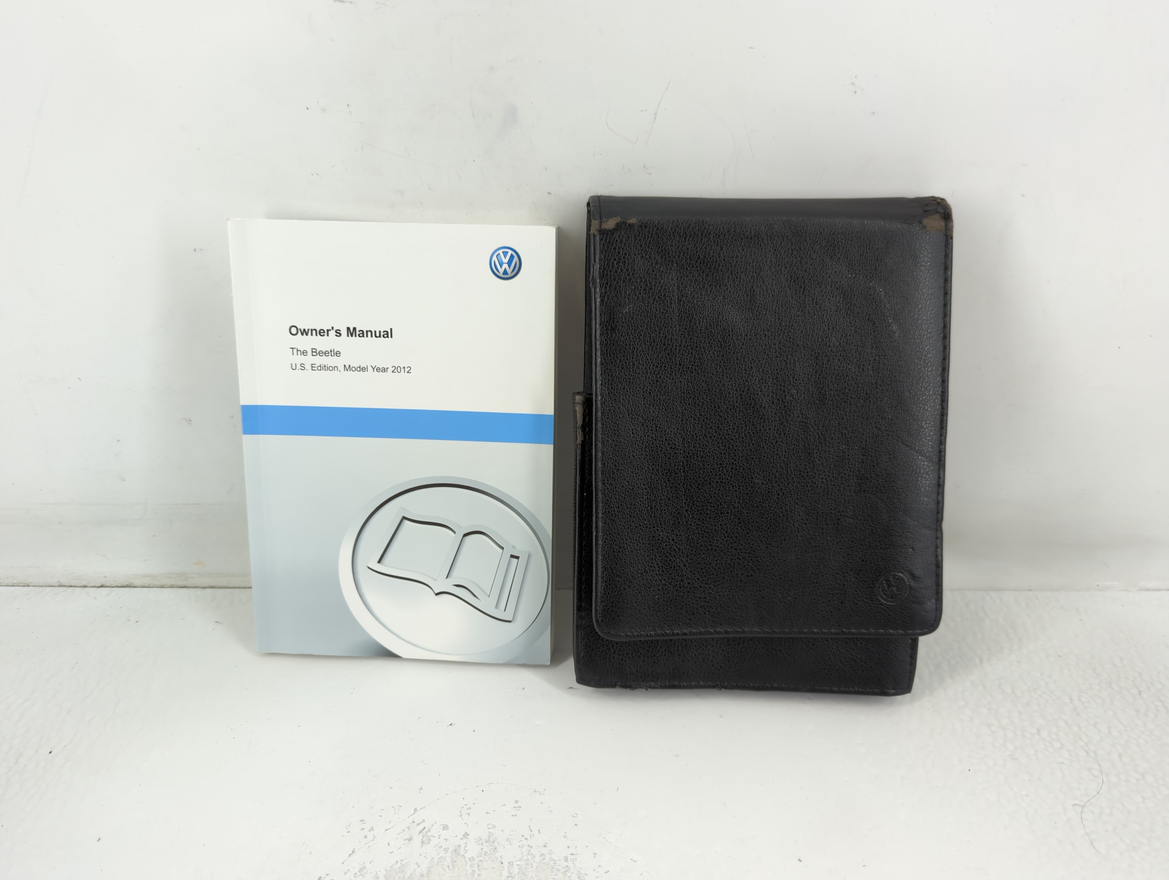 Picture of 2012 Volkswagen Beetle Owners Manual Book Guide 767210
