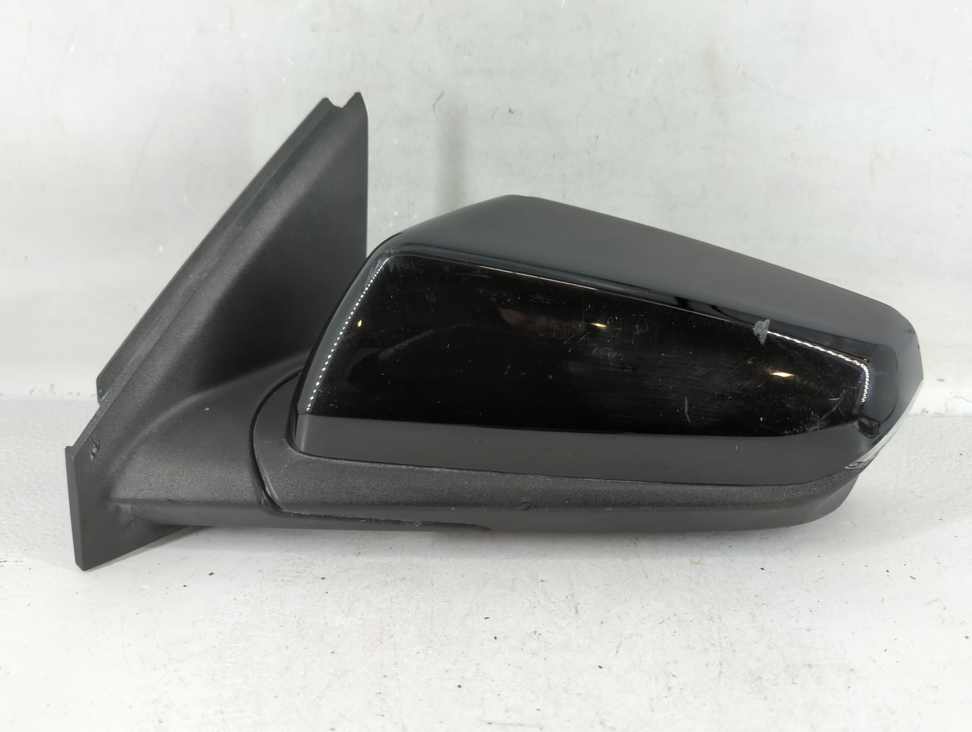2020 Chevrolet Equinox Driver Left Side View Power Door Mirror Black 767258 - Oemusedautoparts1.com