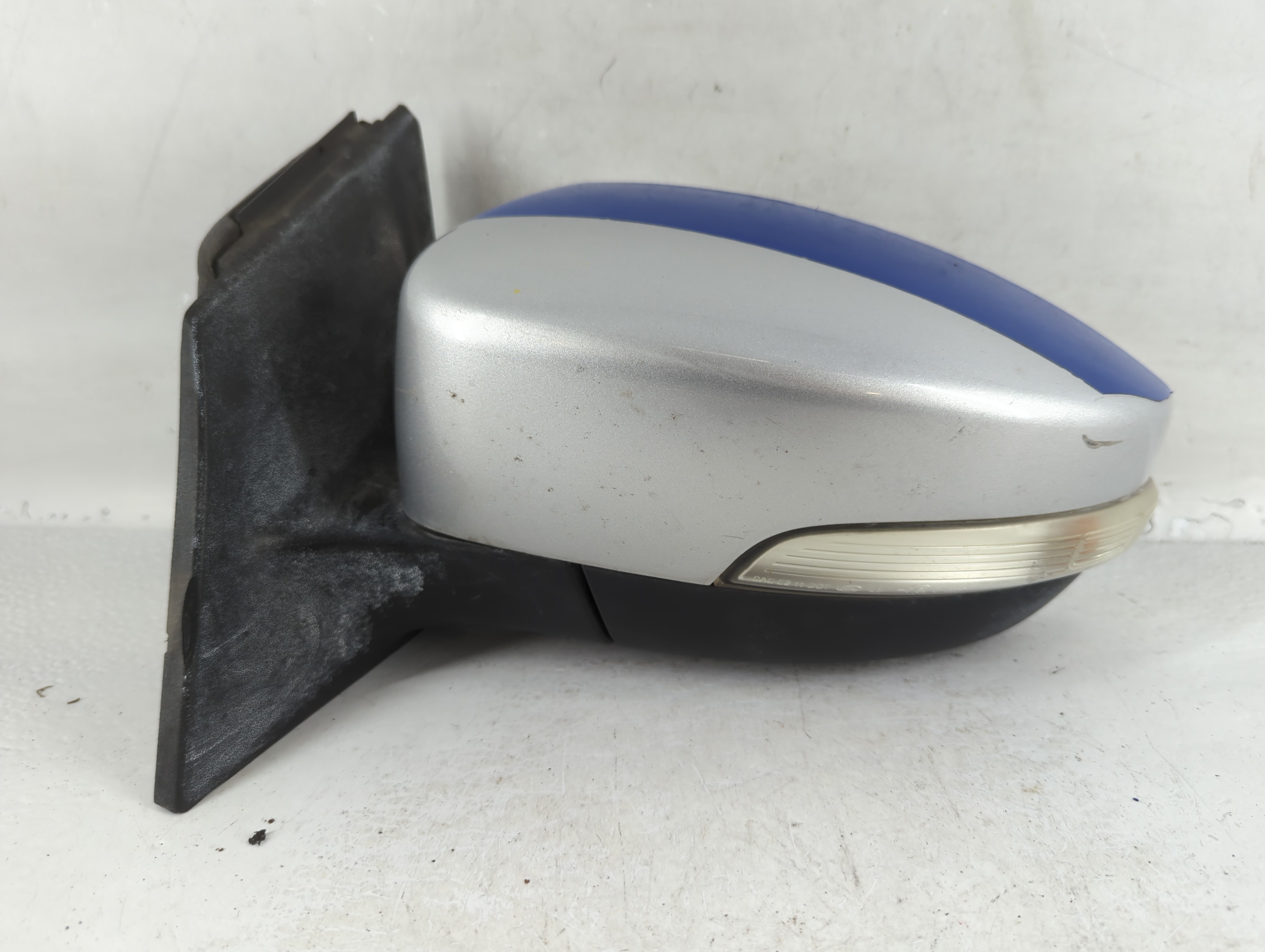 2015-2018 Ford Focus Driver Left Side View Power Door Mirror Silver 767276 - Oemusedautoparts1.com