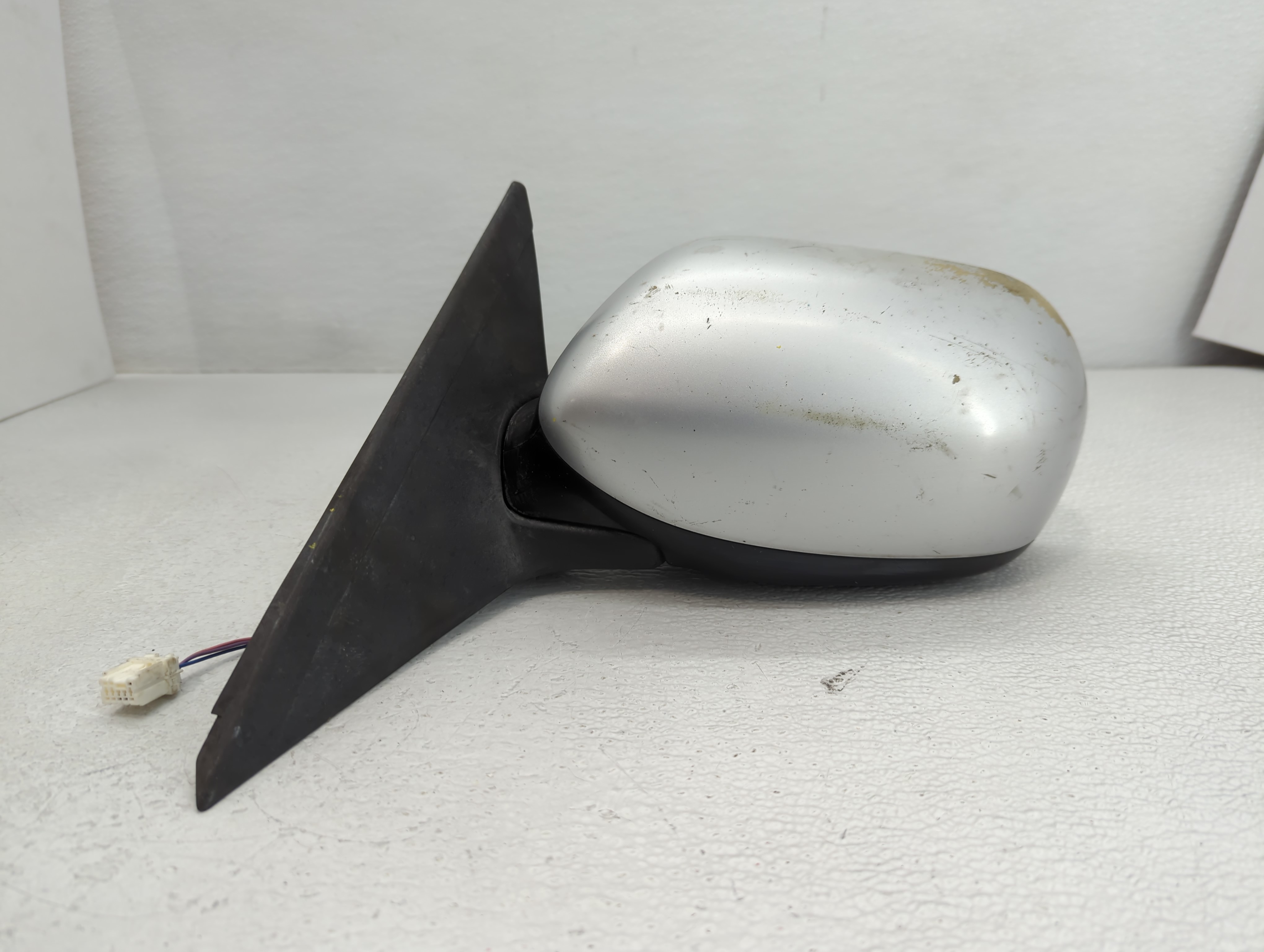 2008-2014 Subaru Impreza Driver Left Side View Power Door Mirror Grey 767318 - Oemusedautoparts1.com