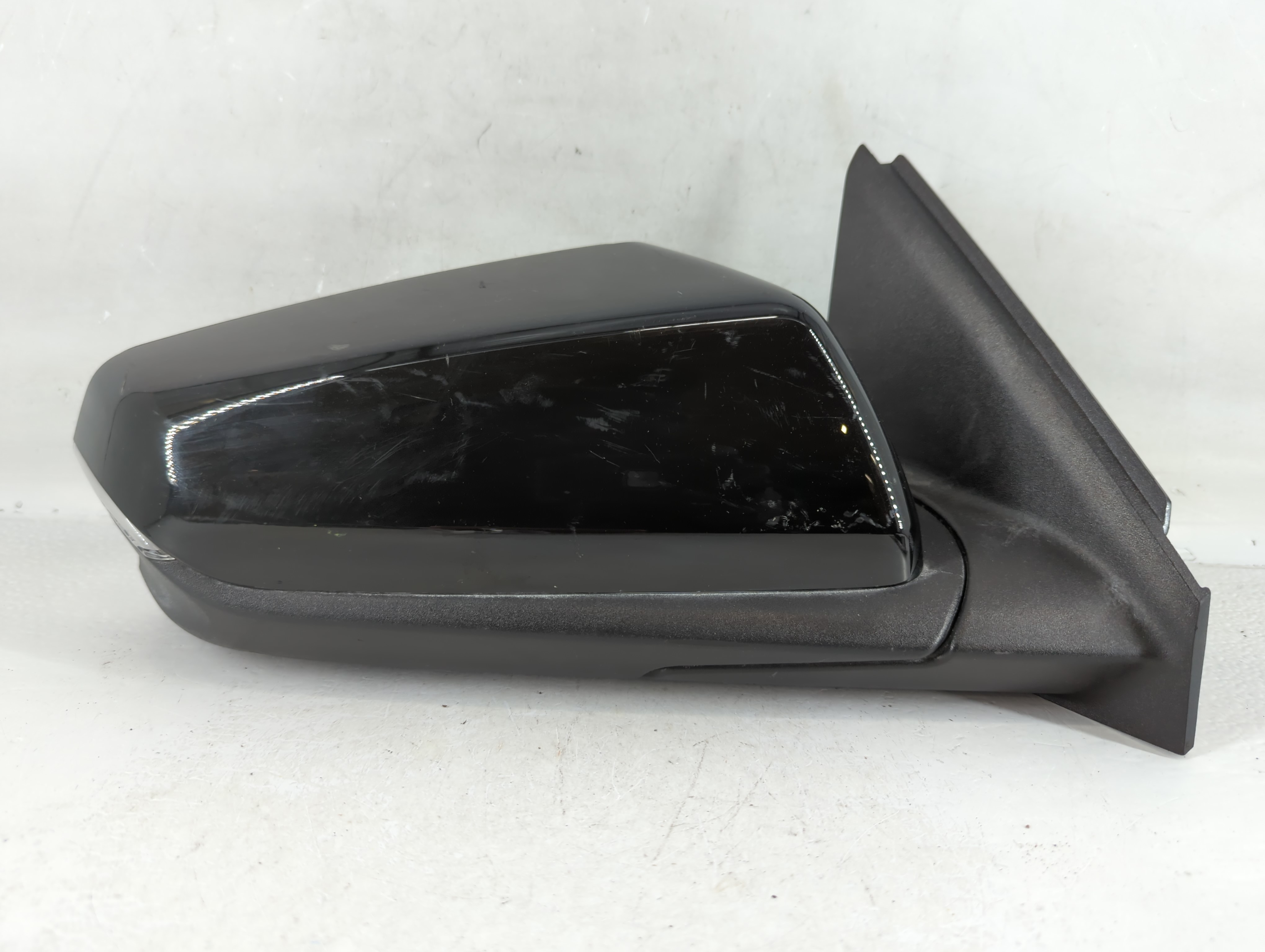 Chevrolet Equinox Passenger Right Side View Power Door Mirror Black 767352 - Oemusedautoparts1.com