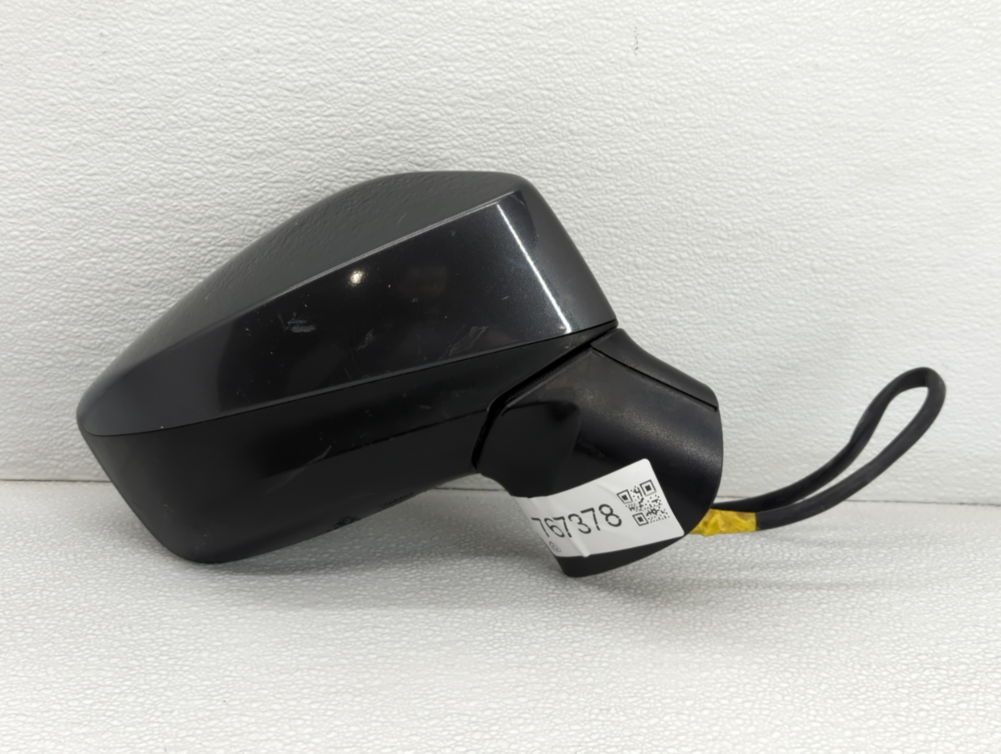 2017-2020 Toyota 86 Passenger Right Side View Power Door Mirror Black 767378 - Oemusedautoparts1.com