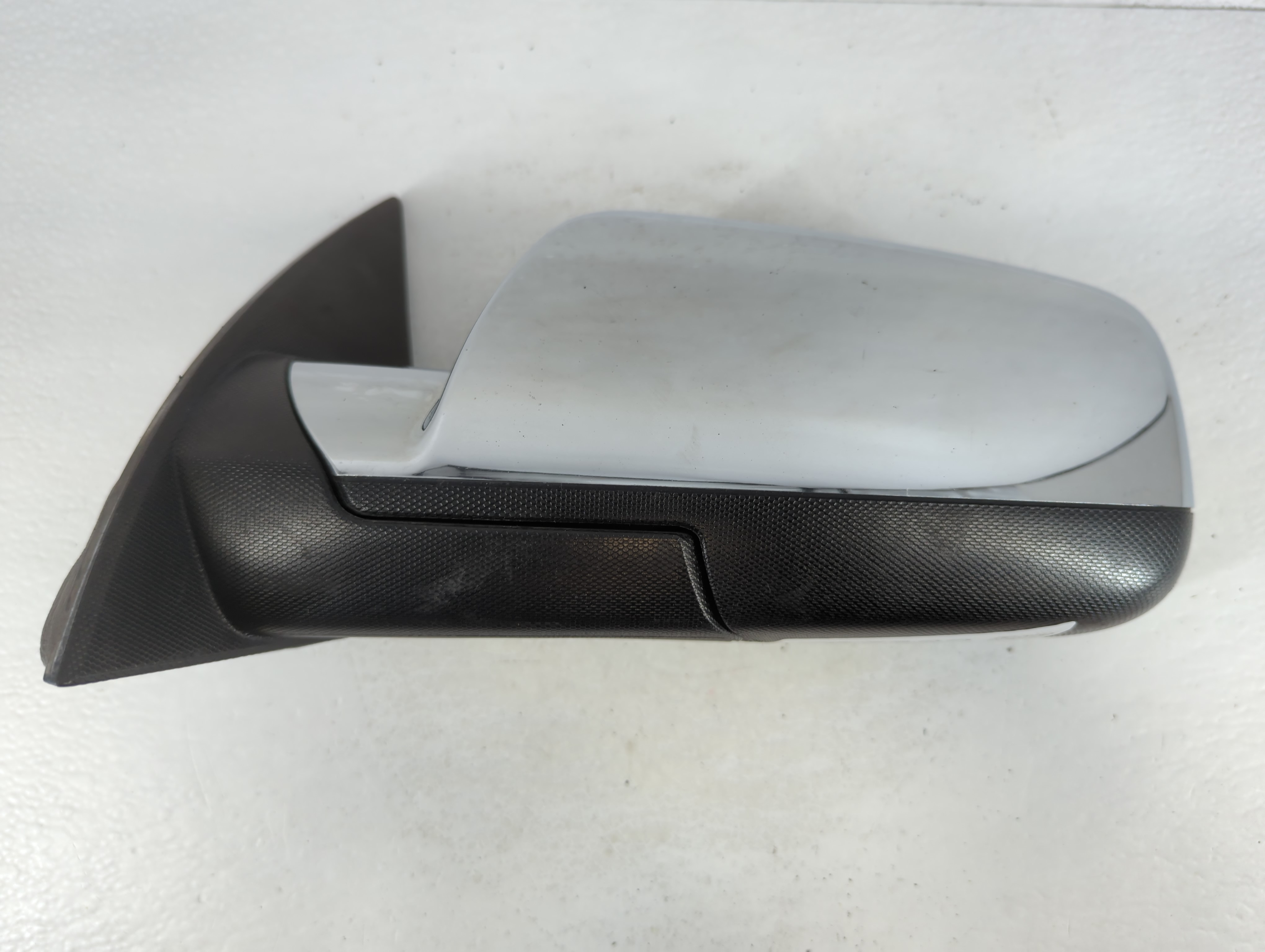 2010-2011 Gmc Terrain Driver Left Side View Power Door Mirror White 767382 - Oemusedautoparts1.com