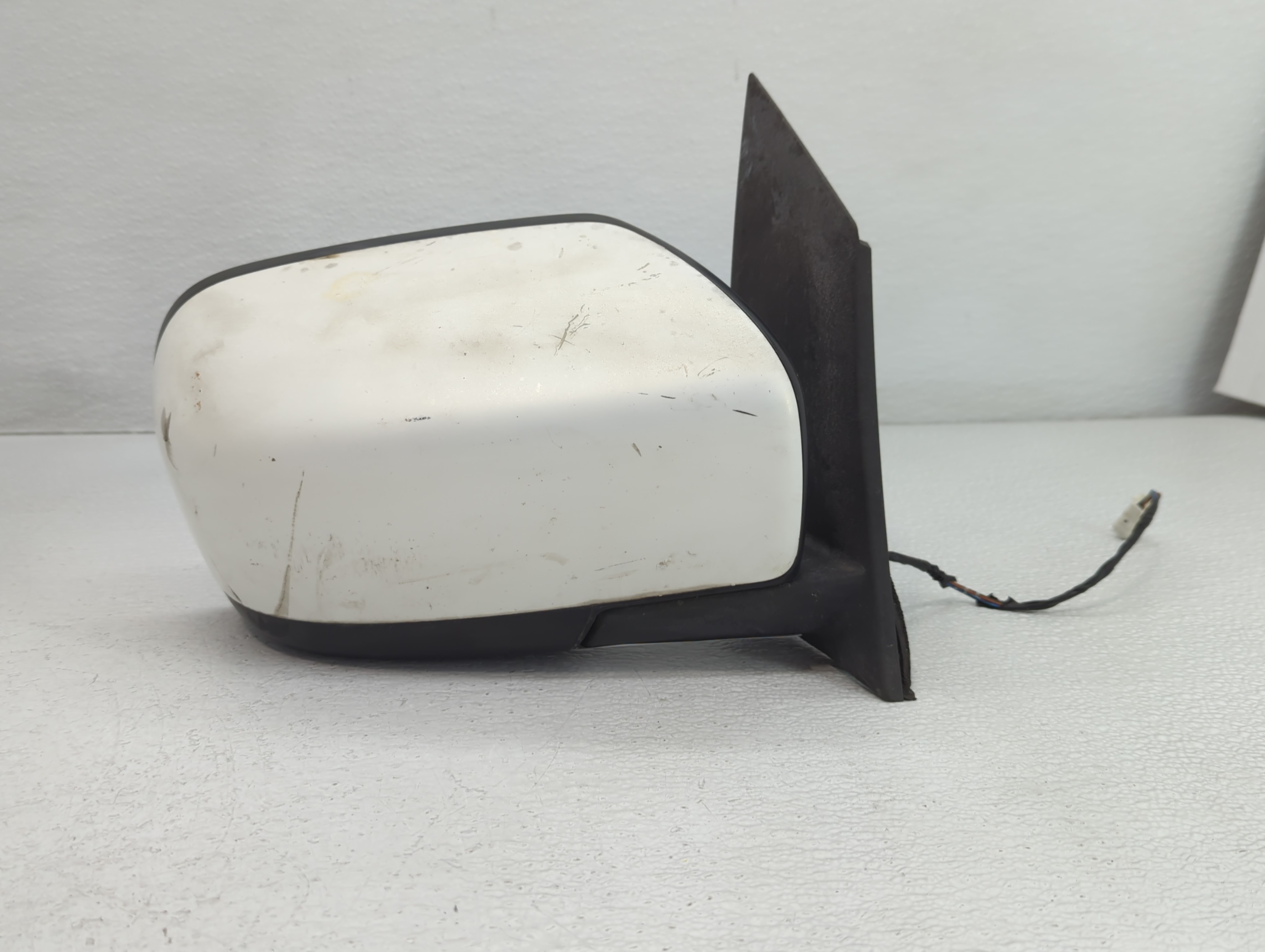 Picture of 2010-2012 Mazda Cx-7 Passenger Right Side View Power Door Mirror White 767556