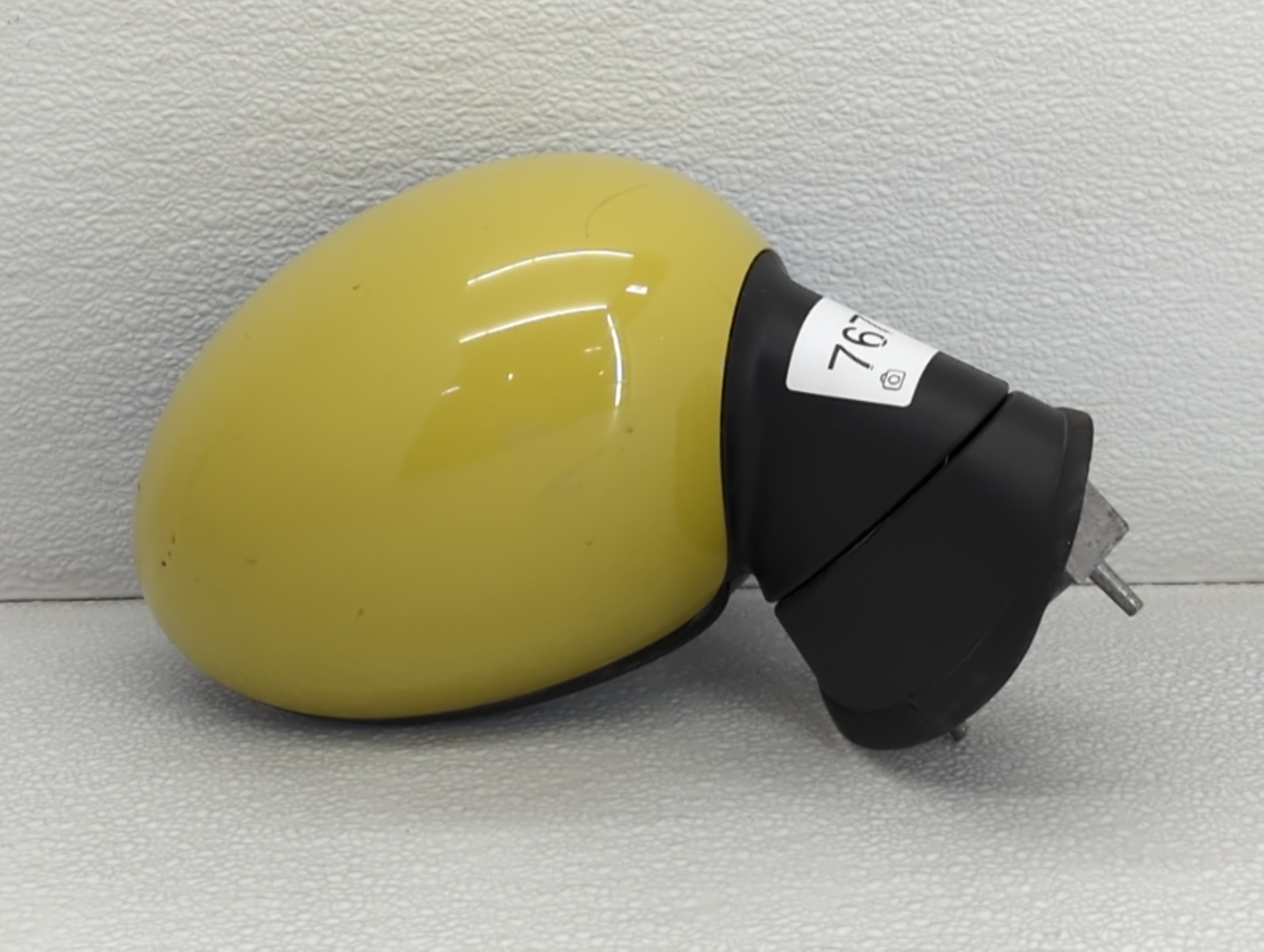 2008-2014 Mini Cooper Passenger Right Side View Power Door Mirror Yellow 767566 - Oemusedautoparts1.com