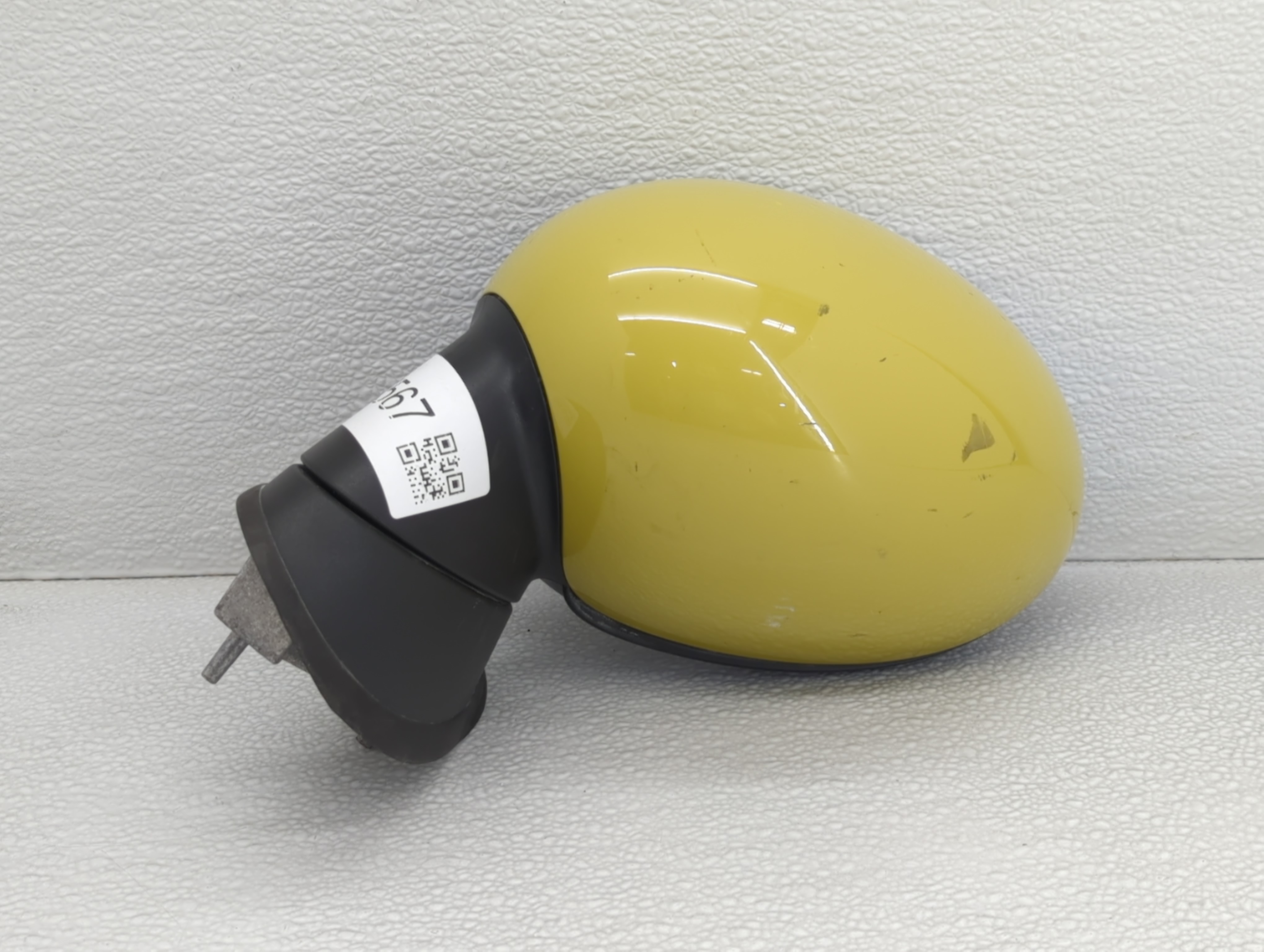 2008-2014 Mini Cooper Driver Left Side View Power Door Mirror Yellow 767567 - Oemusedautoparts1.com