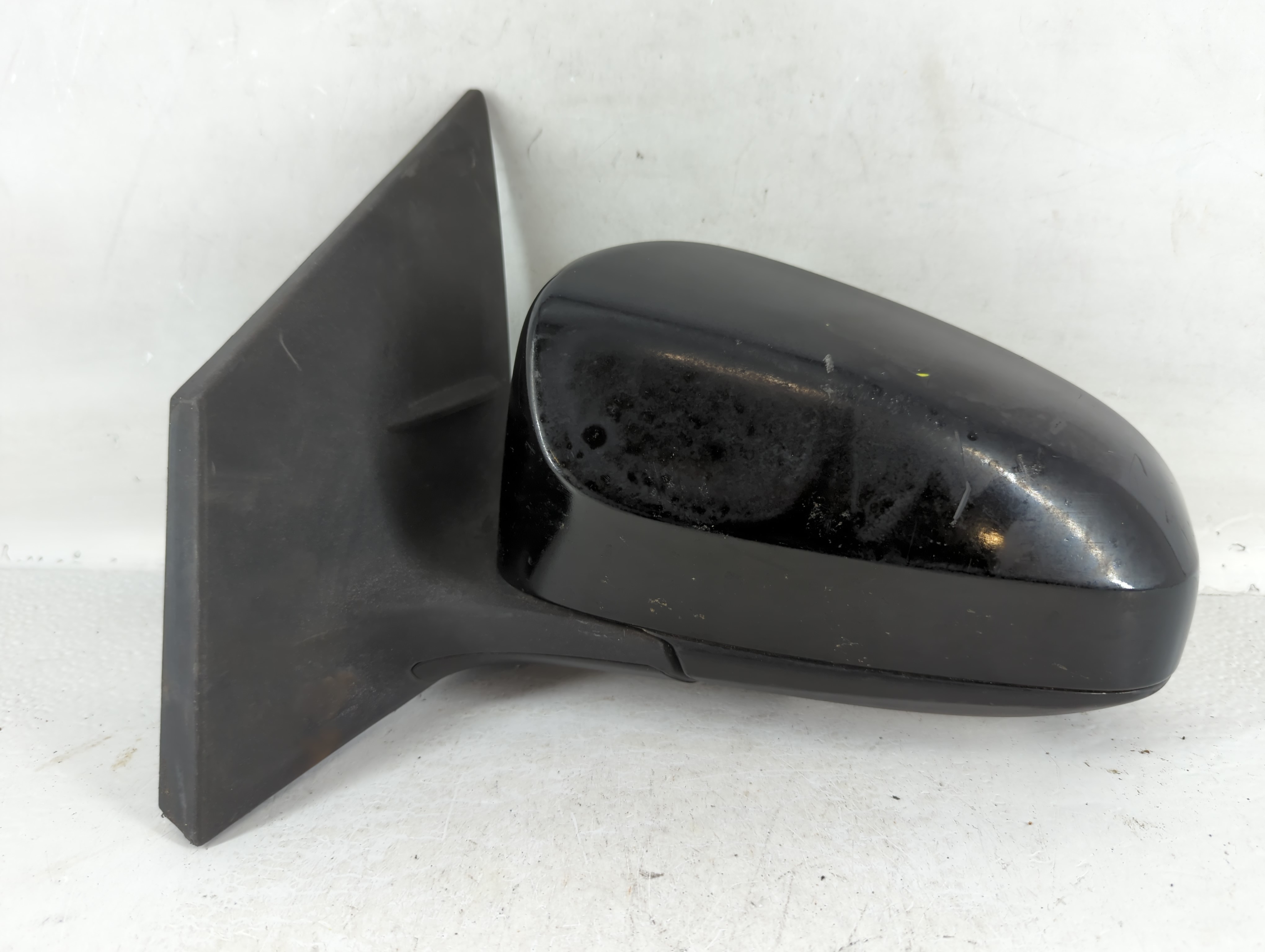 2014-2019 Toyota Corolla Driver Left Side View Power Door Mirror Black 767641 - Oemusedautoparts1.com