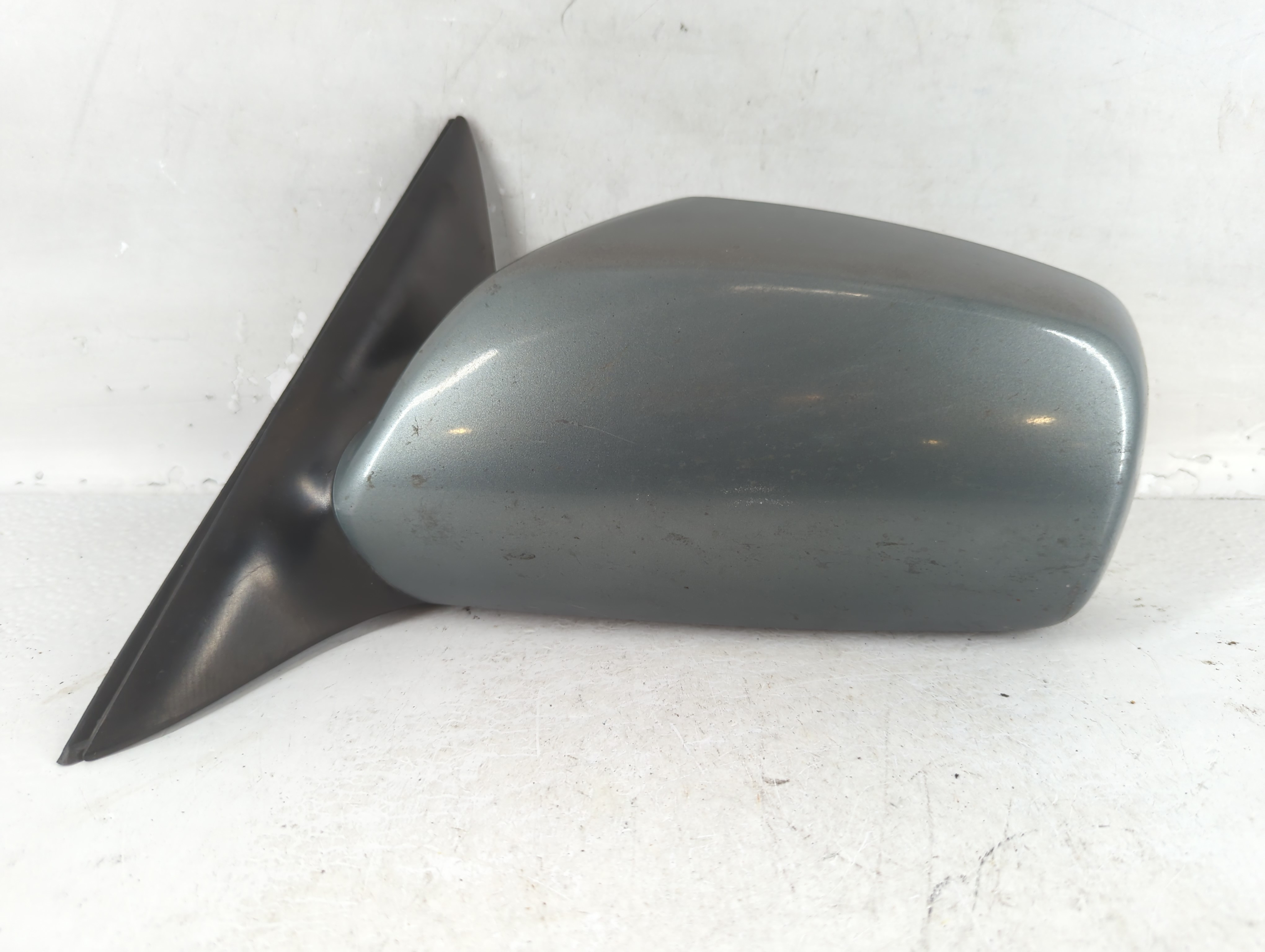 2007-2011 Toyota Camry Driver Left Side View Power Door Mirror Grey 767663 - Oemusedautoparts1.com