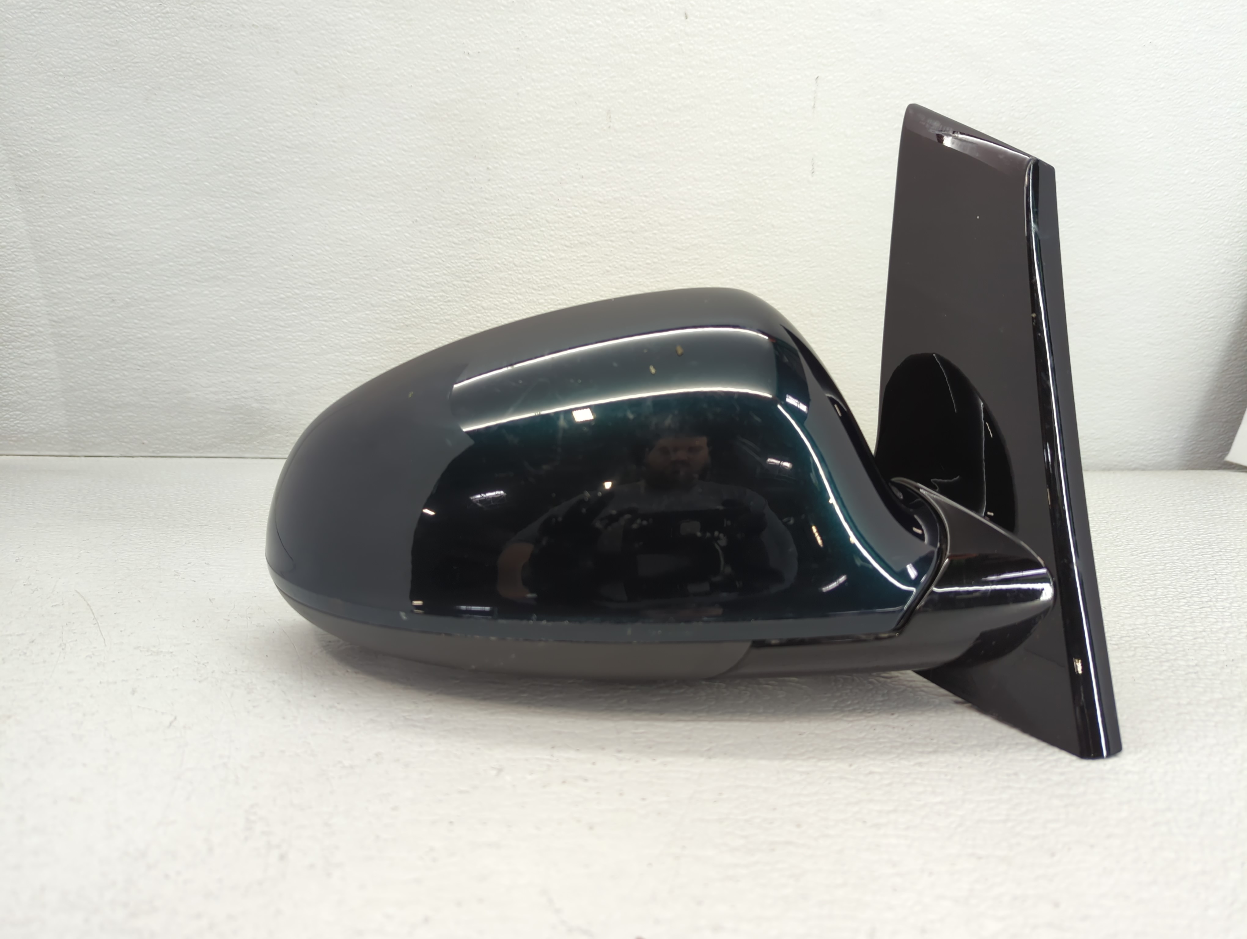 Picture of Kia Cadenza Passenger Right Side View Power Door Mirror Green 767739