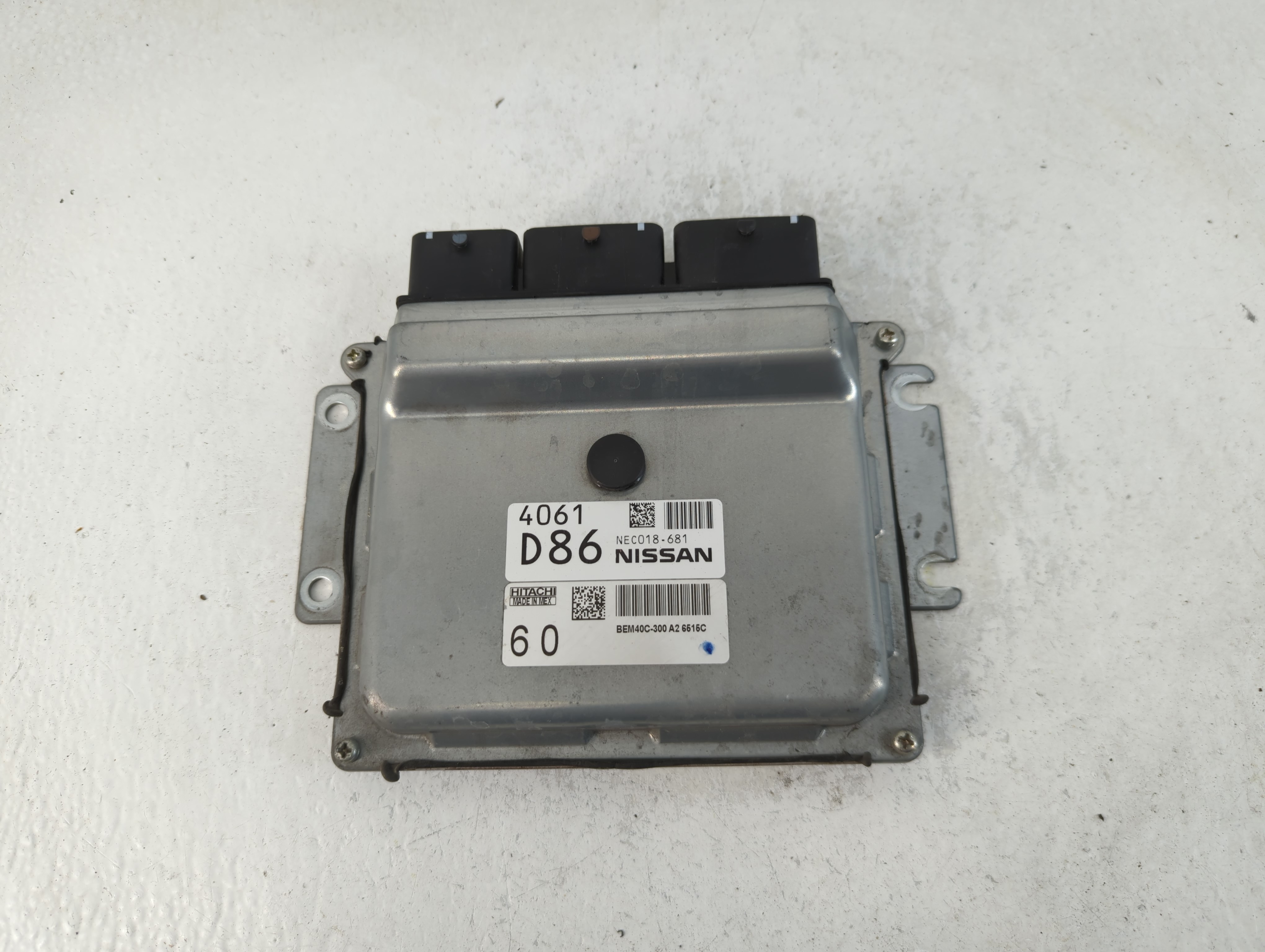 Picture of 2017-2021 Chevrolet Malibu Engine Control Computer Ecu Pcm Ecm Pcu Oem 767879