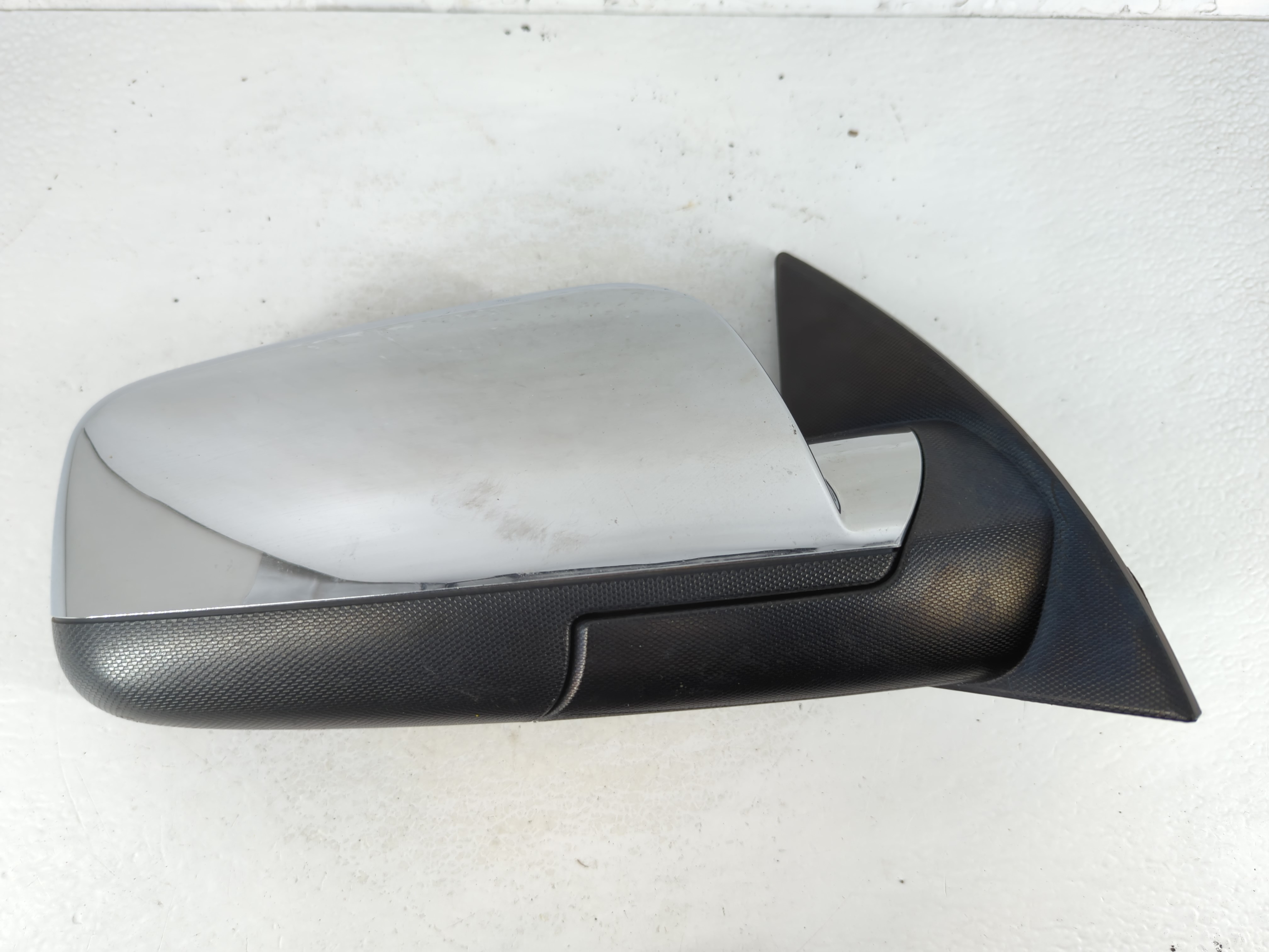 2011-2013 Chevrolet Equinox Passenger Right Side View Power Door Mirror 767989 - Oemusedautoparts1.com