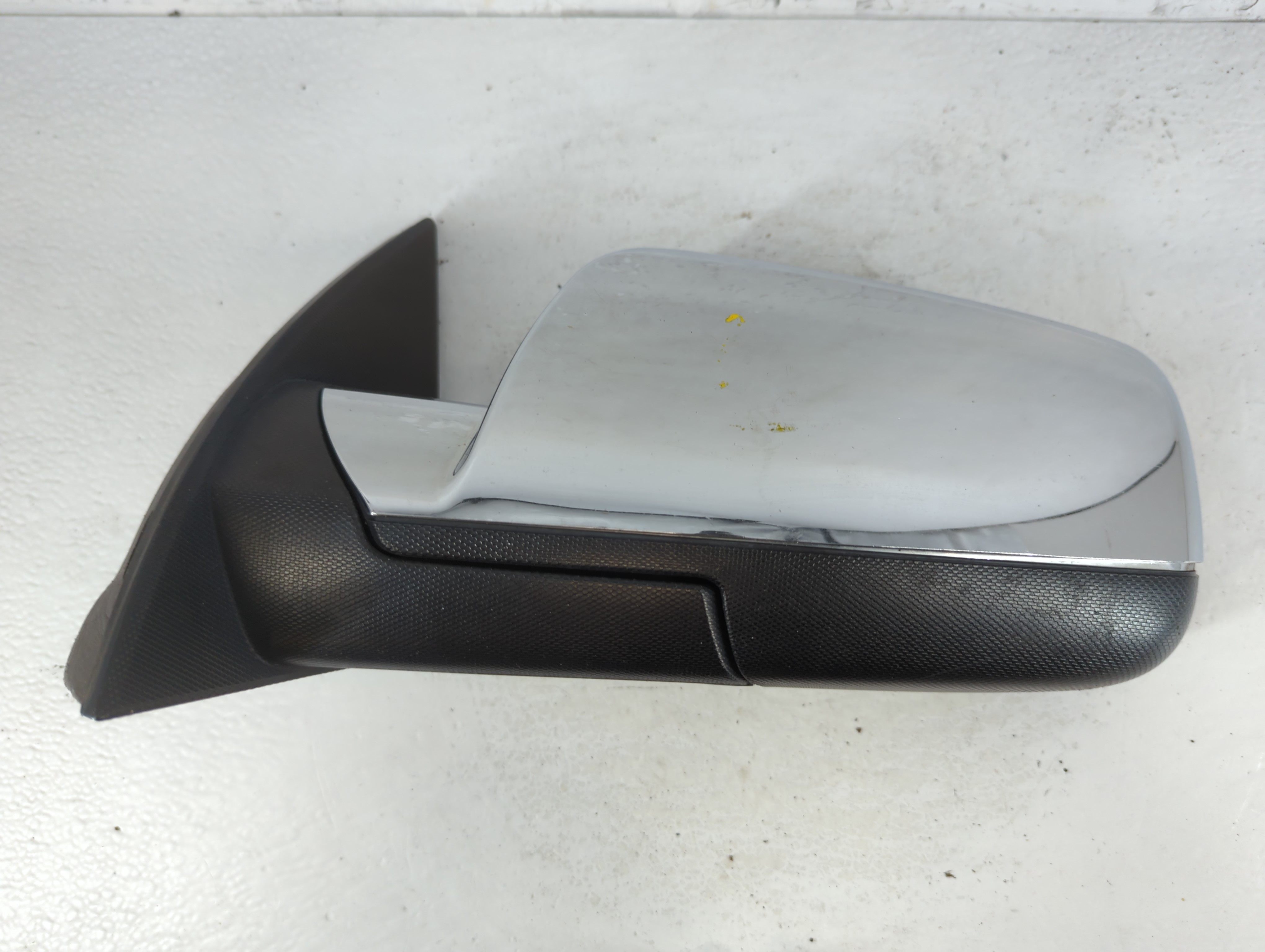 2010-2011 Chevrolet Equinox Driver Left Side View Power Door Mirror Grey 768042 - Oemusedautoparts1.com