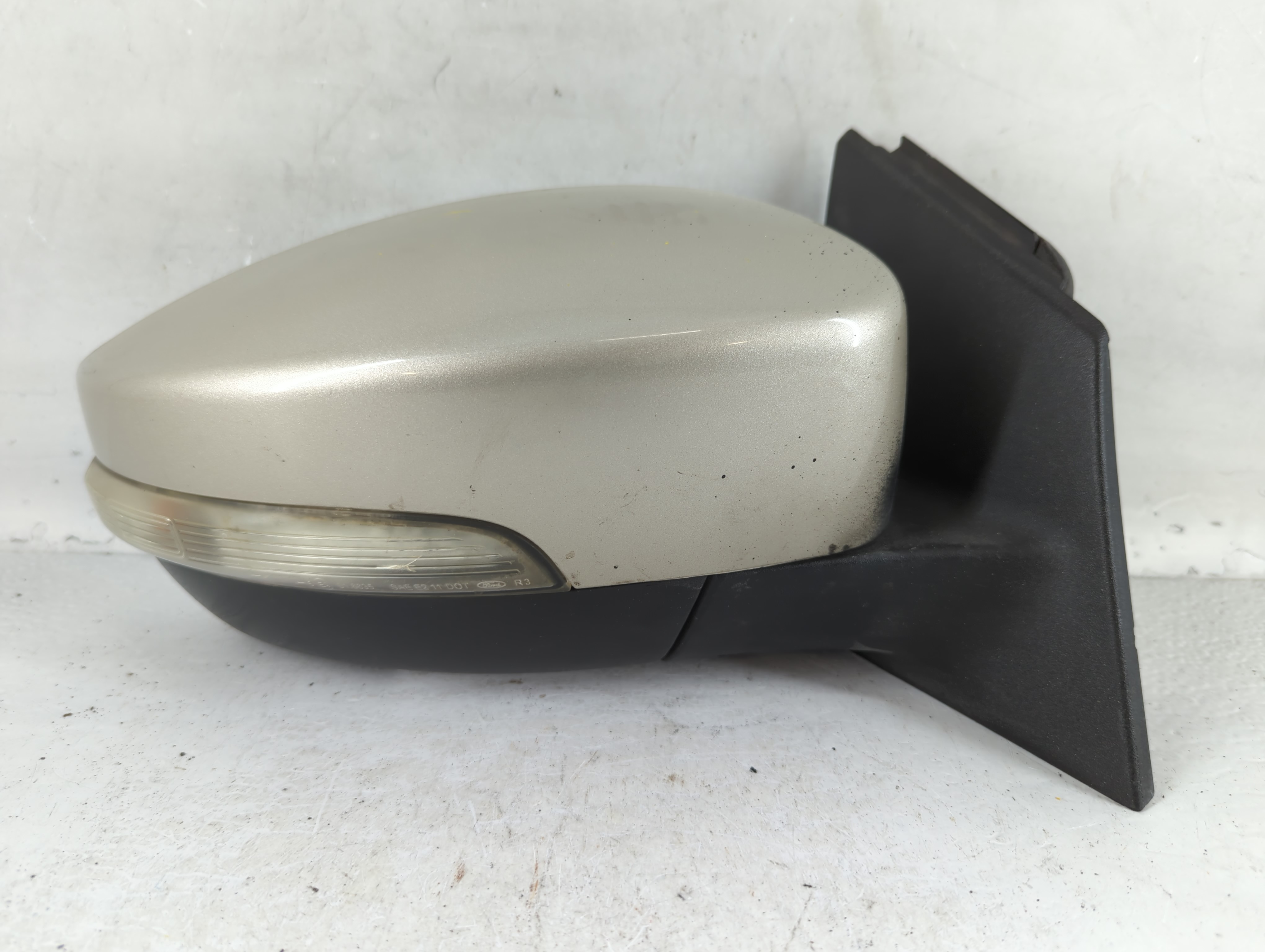 2018-2018 Ford Focus Passenger Right Side View Power Door Mirror 768048 - Oemusedautoparts1.com