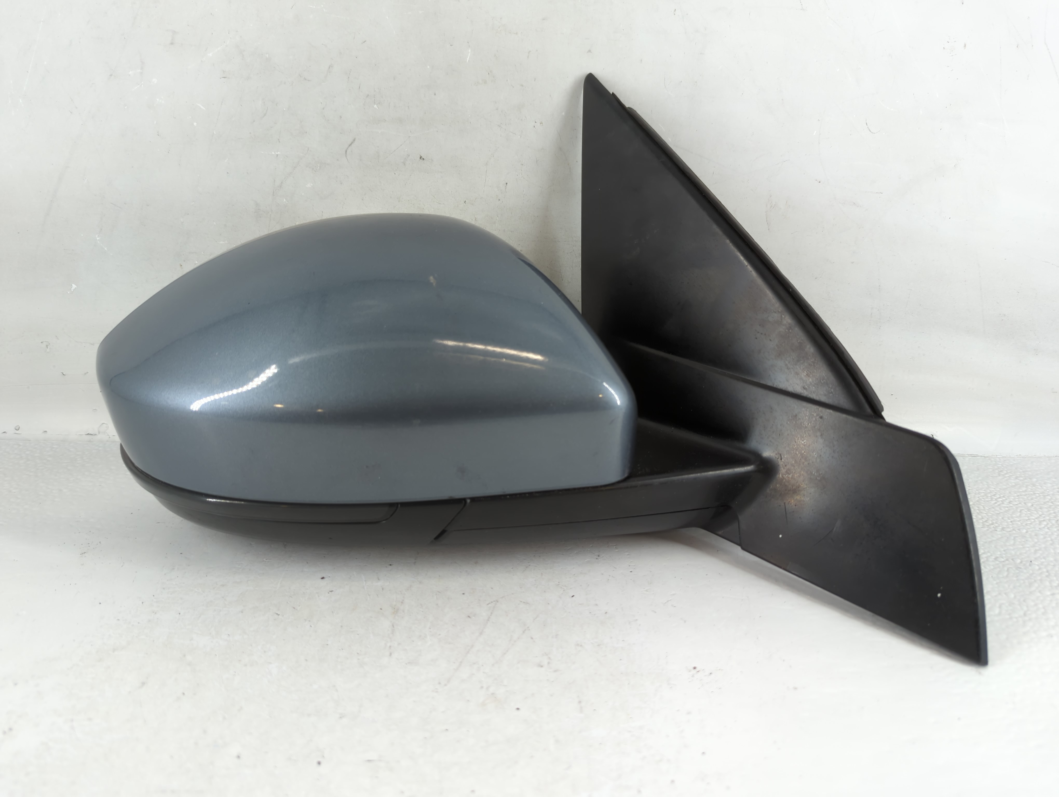 2015 Land Rover Discovery Sport Passenger Right Side View Power Door Mirror 768071 - Oemusedautoparts1.com