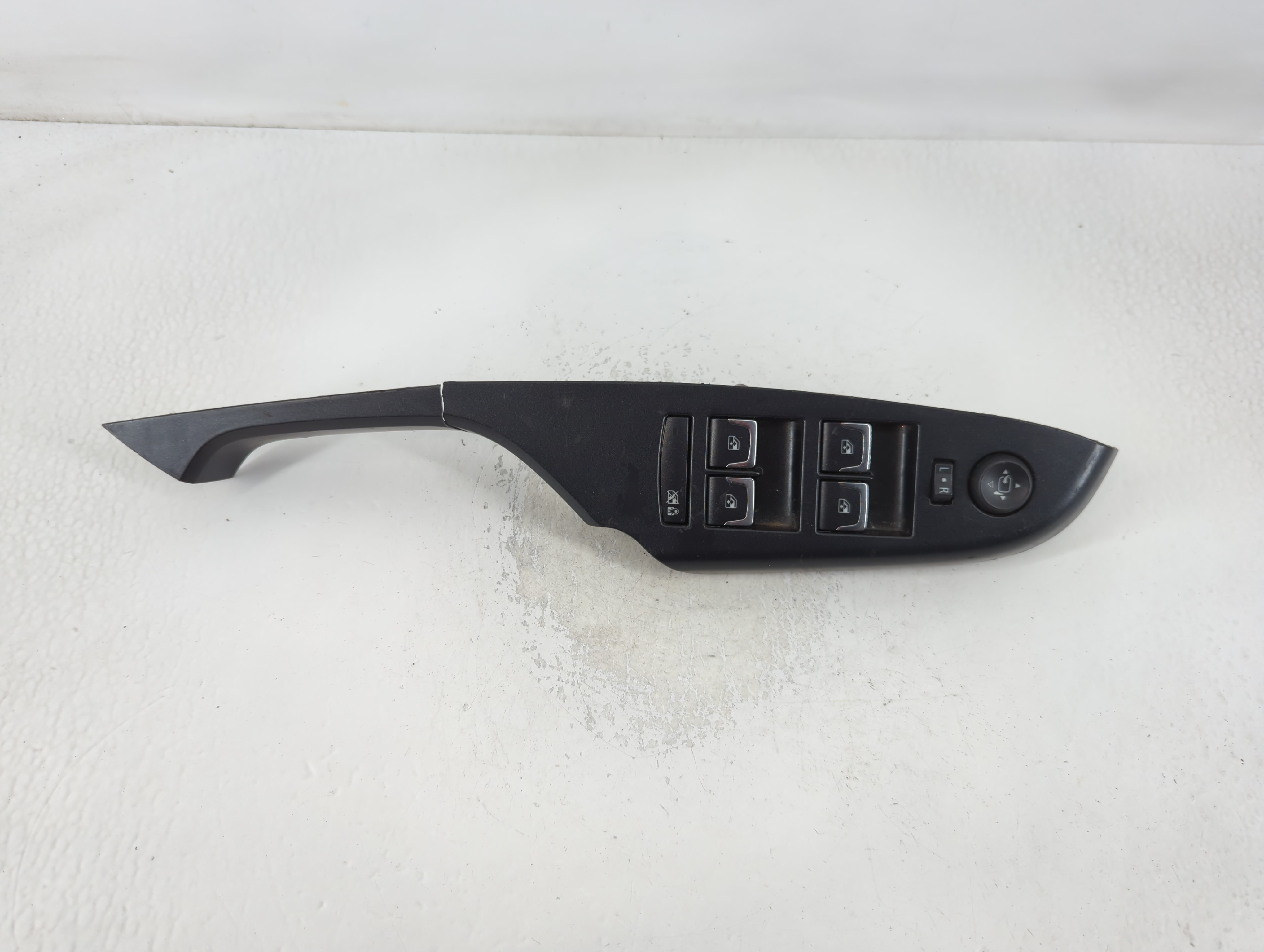 2014-2016 Cadillac Srx Driver Left Door Master Power Window Switch 768302 - Oemusedautoparts1.com