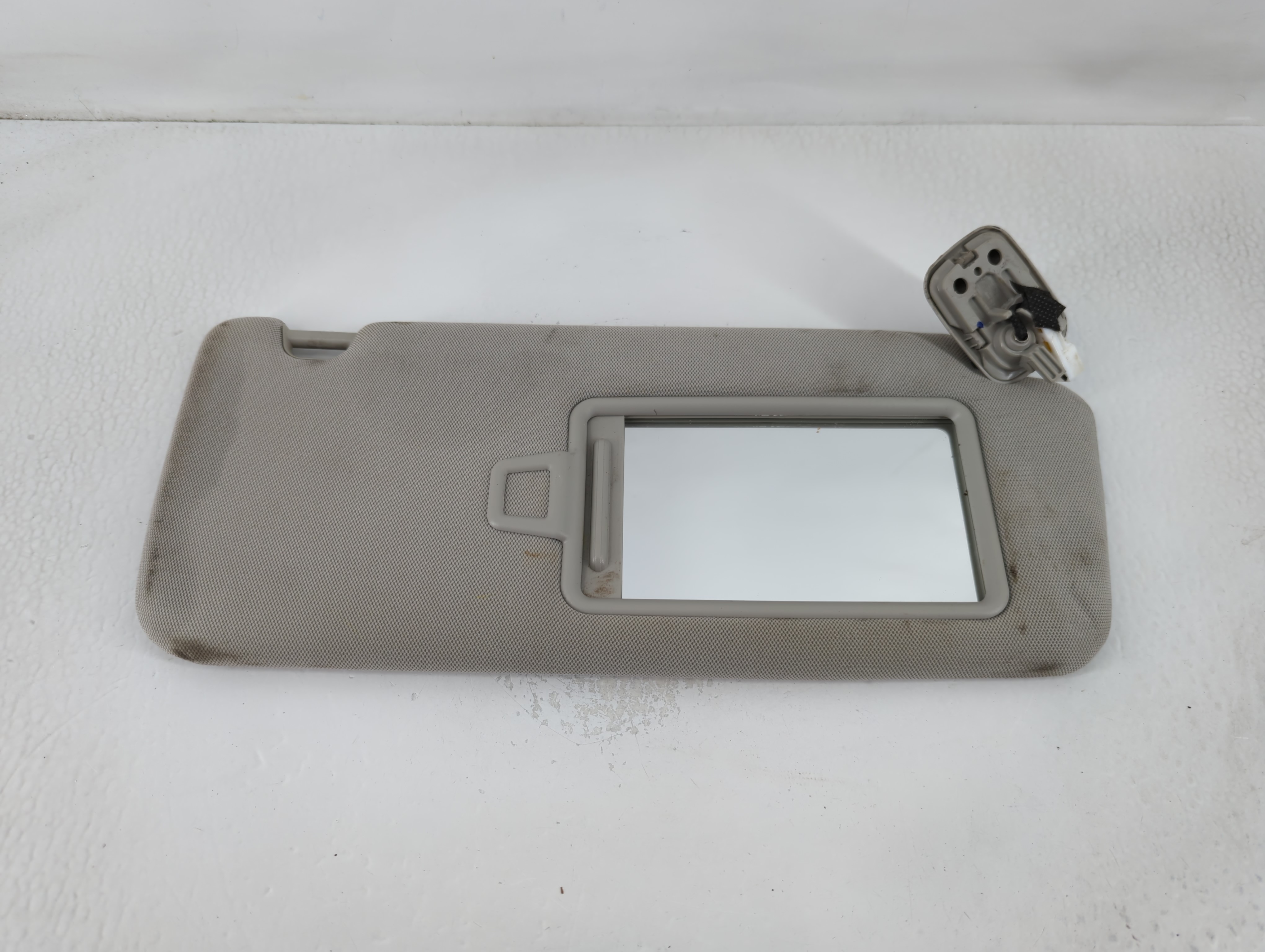 2016-2020 Kia Optima Passenger Sun Visor Mirror Right Sunvisor Grey 768327 - Oemusedautoparts1.com