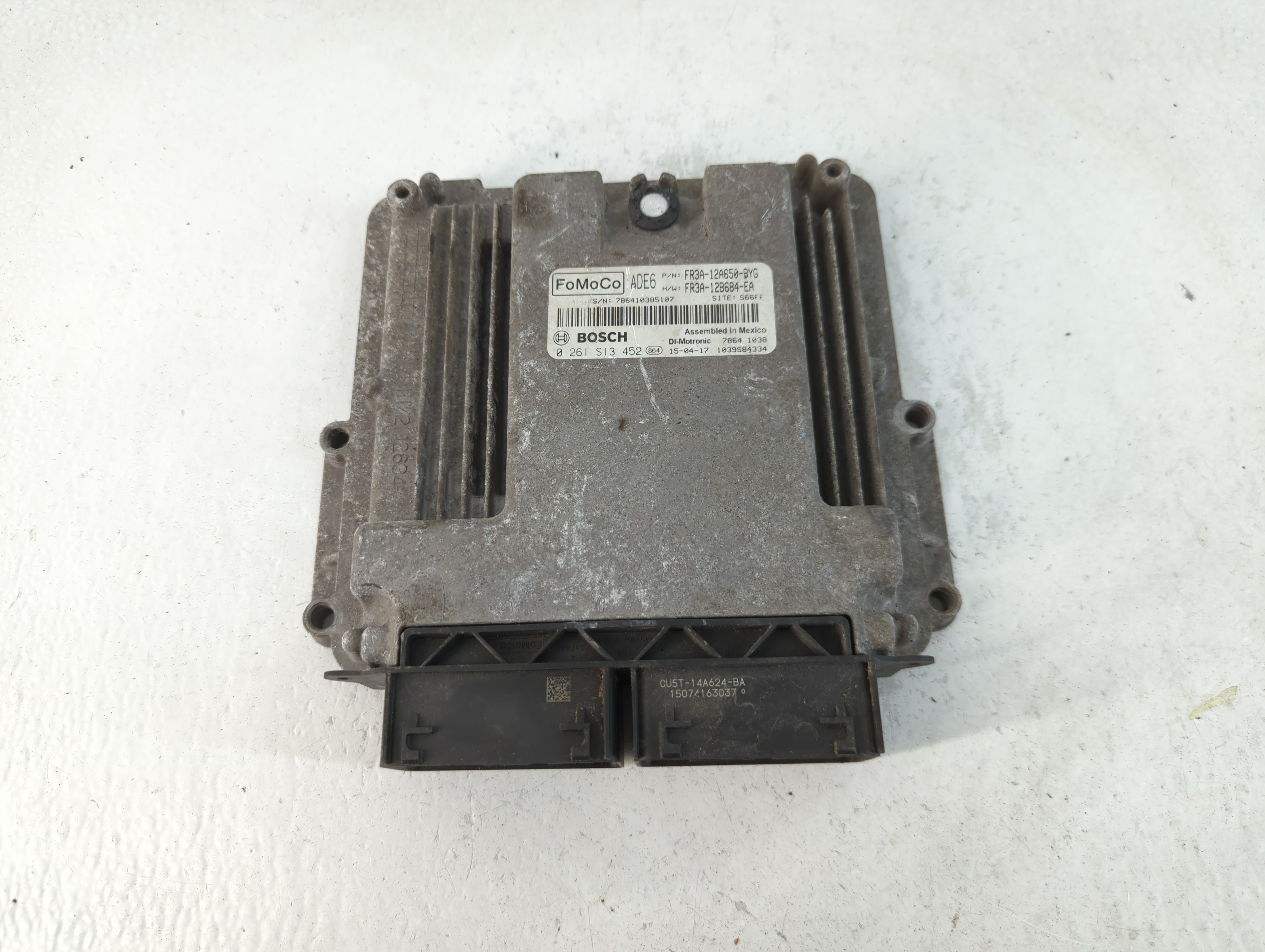 2015-2015 Ford Mustang Engine Control Computer Ecu Pcm Ecm Pcu Oem 768504 - Oemusedautoparts1.com