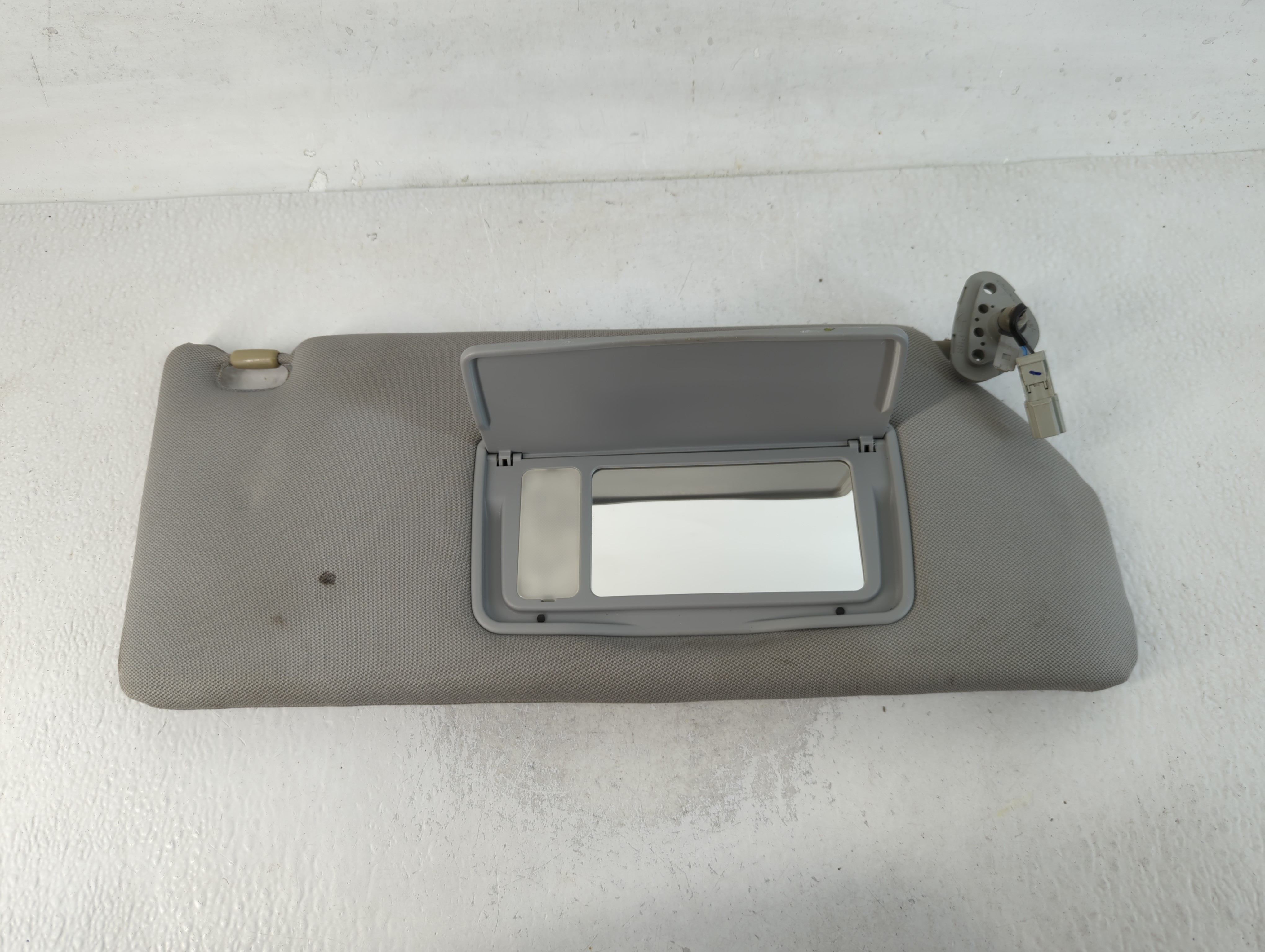 2006-2010 Honda Odyssey Passenger Sun Visor Mirror Right Sunvisor Grey 768550 - Oemusedautoparts1.com