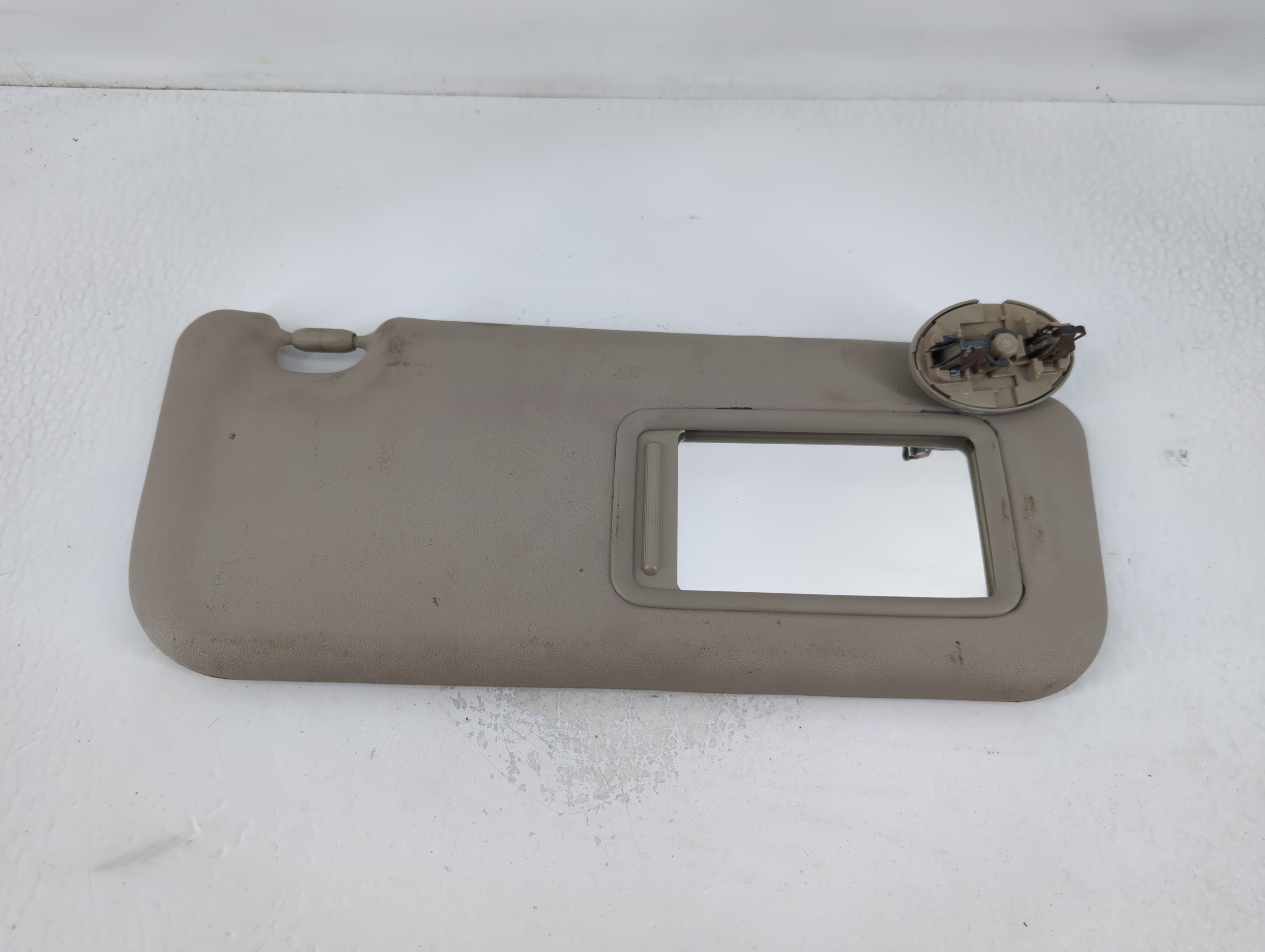 2009-2013 Toyota Corolla Driver Sun Visor Mirror Left Sunvisor Grey 768591 - Oemusedautoparts1.com
