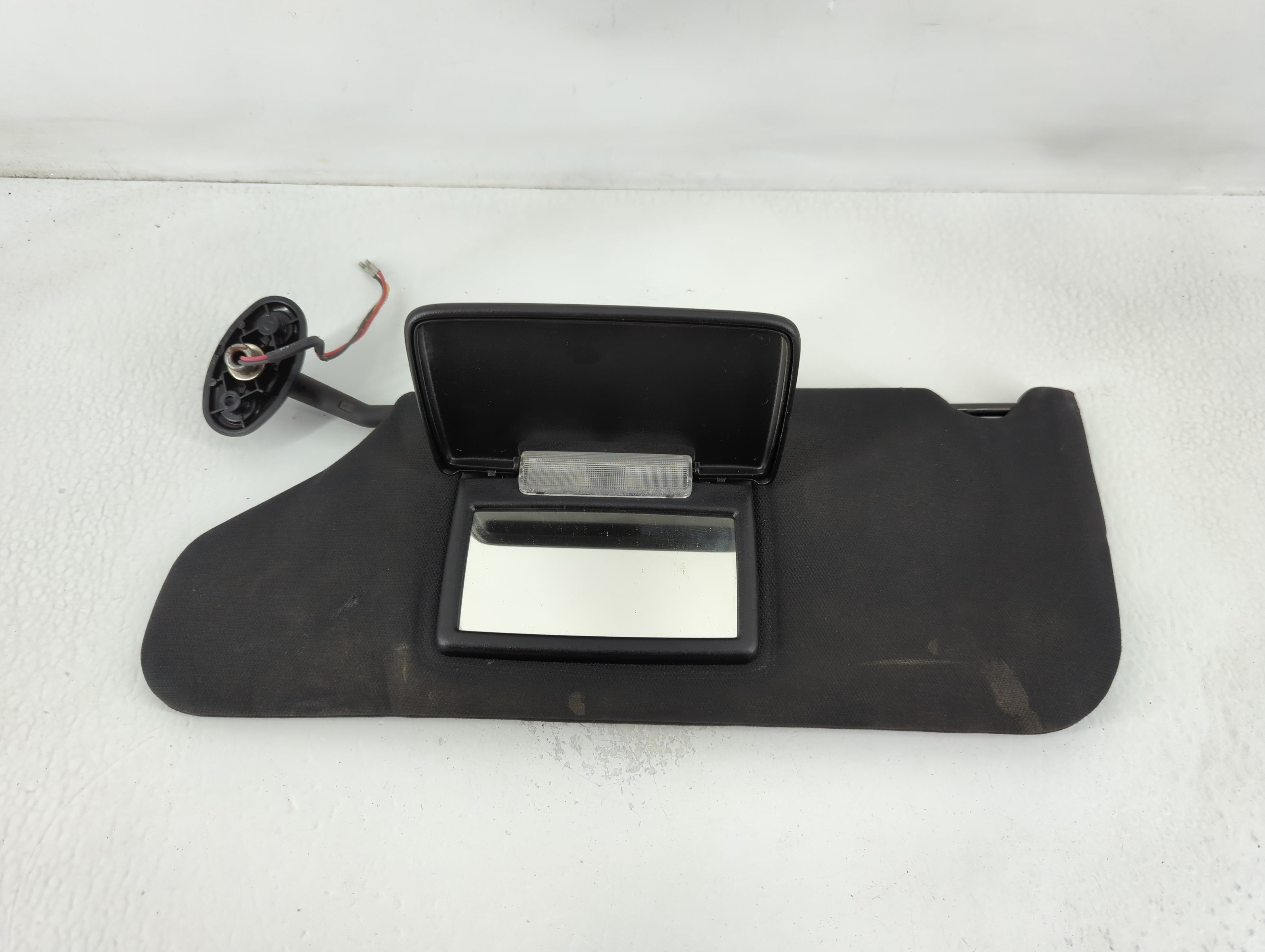 Picture of 2011-2014 Dodge Avenger Driver Sun Visor Mirror Left Sunvisor Black 768604