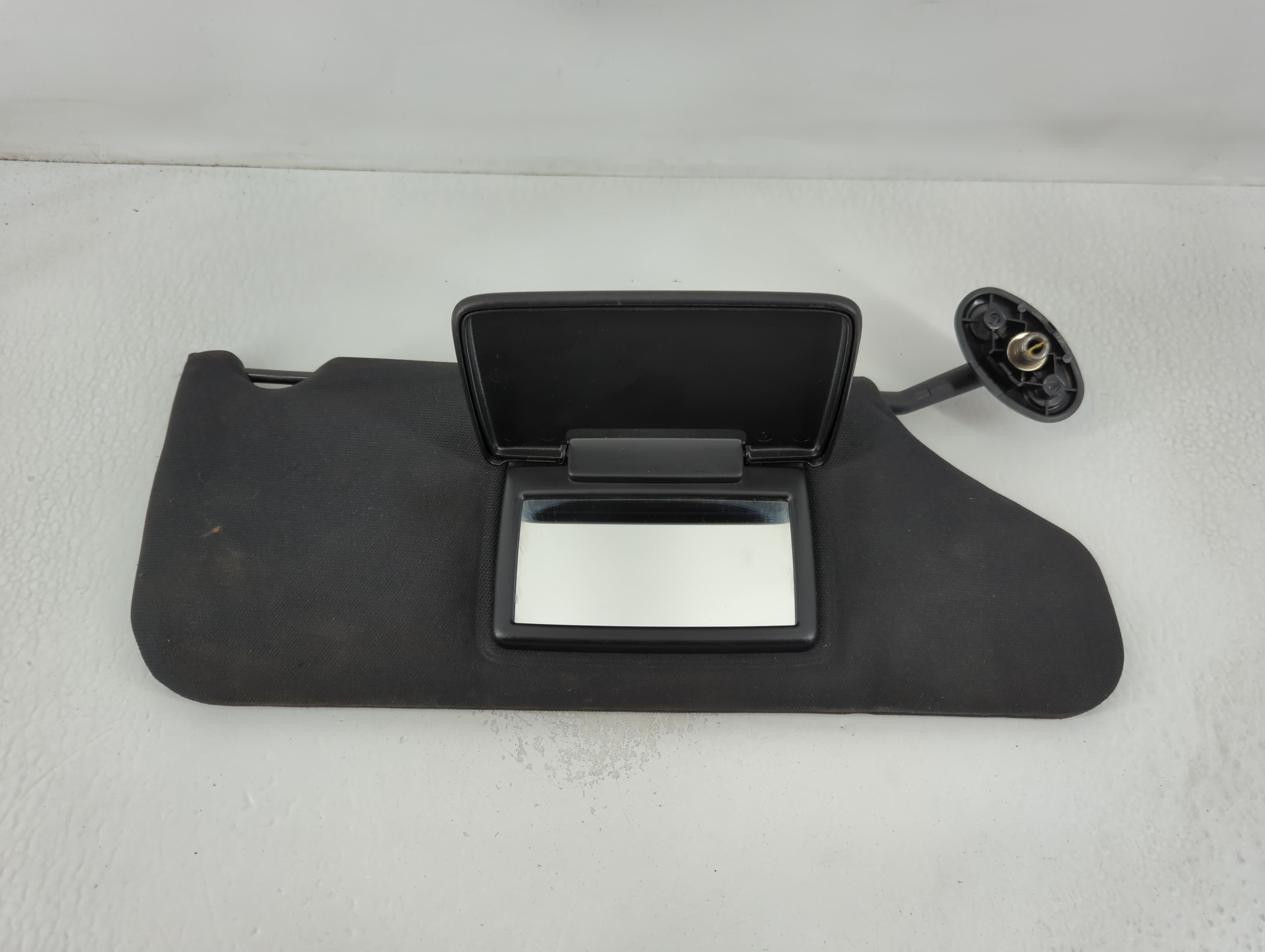 2011-2014 Dodge Avenger Passenger Sun Visor Mirror Right Sunvisor Black 768647 - Oemusedautoparts1.com