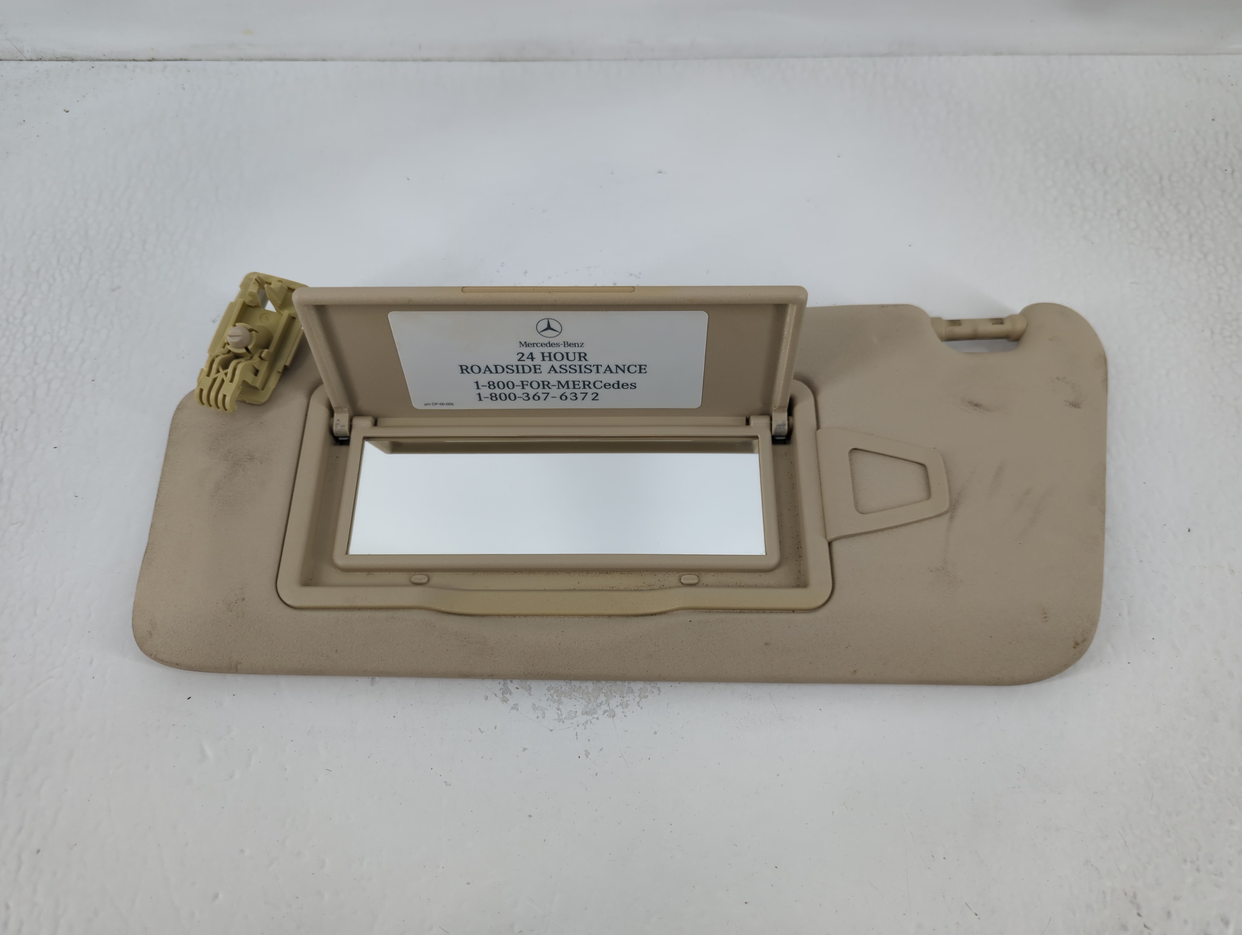 2010 Chrysler E Class Driver Sun Visor Mirror Left Sunvisor Beige 768665 - Oemusedautoparts1.com