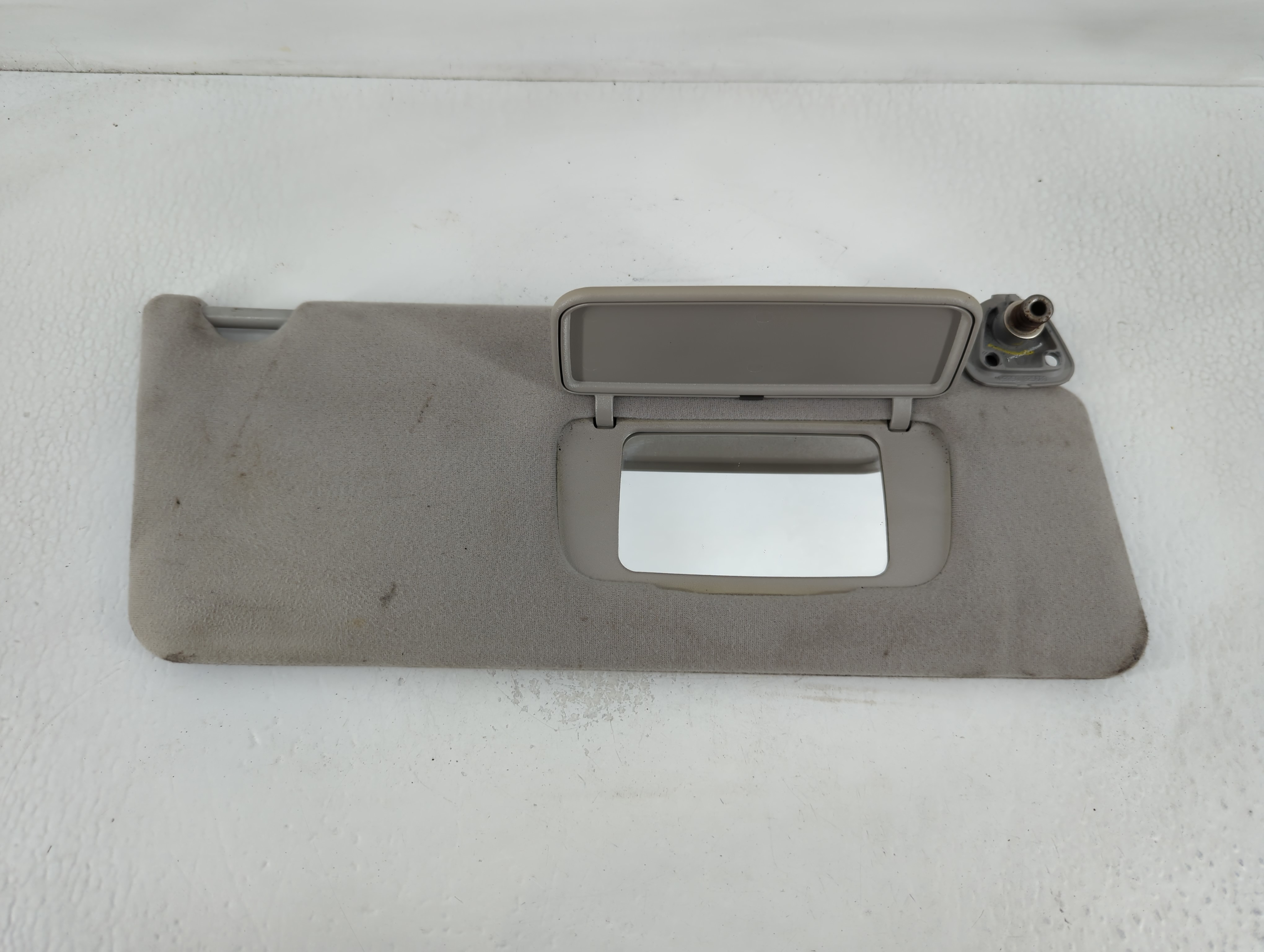 2002-2006 Toyota Camry Passenger Sun Visor Mirror Right Sunvisor Grey 768691 - Oemusedautoparts1.com