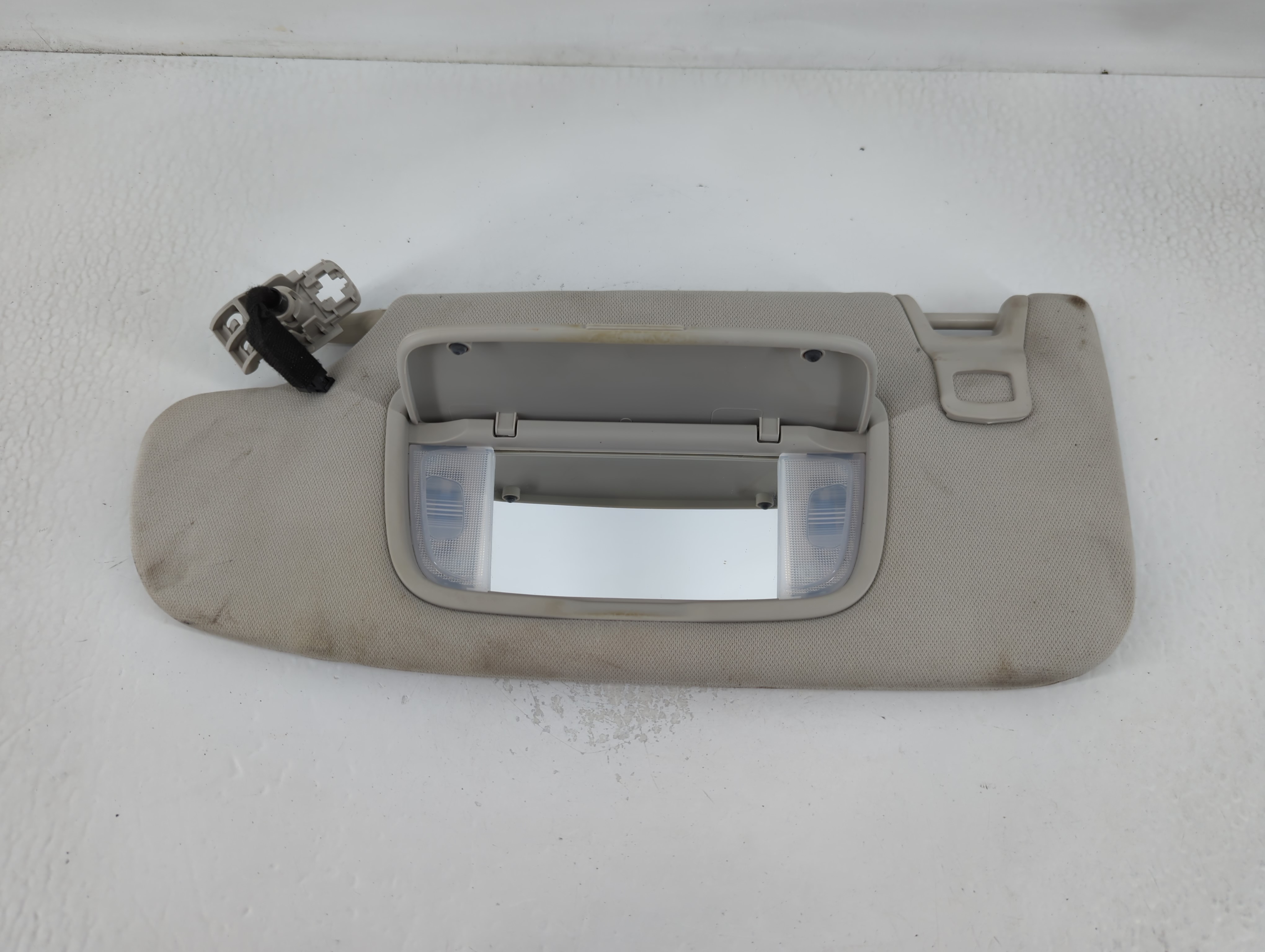 Picture of 2015-2016 Ford Fusion Driver Sun Visor Mirror Left Sunvisor Grey 768692