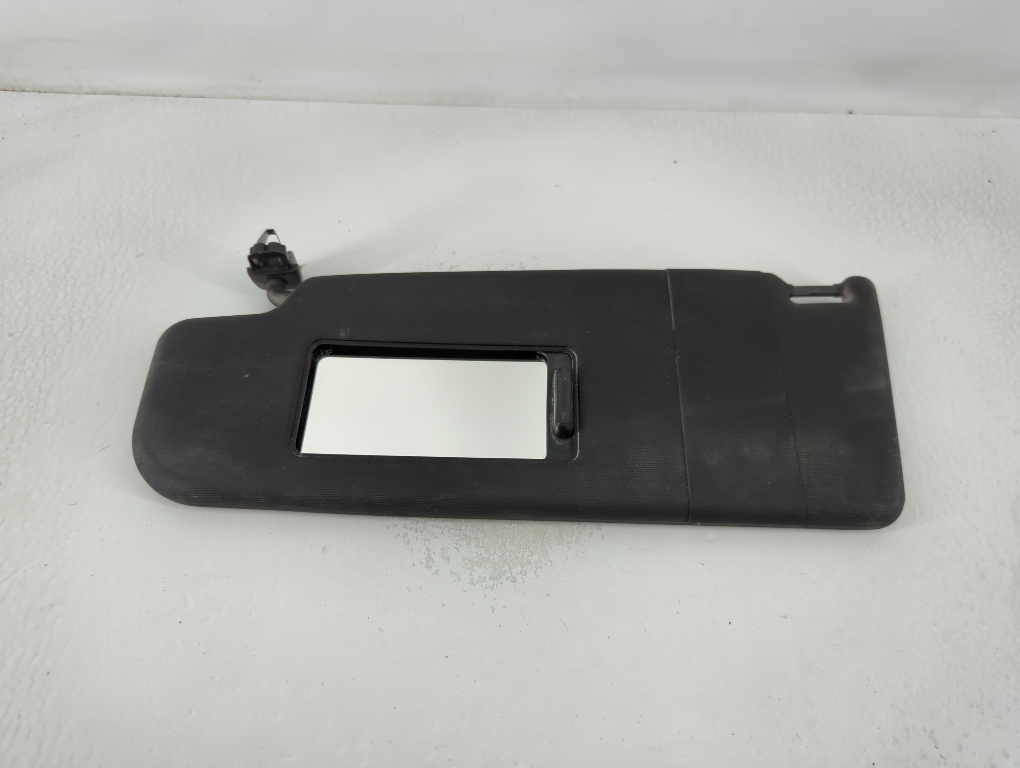 2012-2020 Volkswagen Passat Driver Sun Visor Mirror Left Sunvisor Black 768700 - Oemusedautoparts1.com