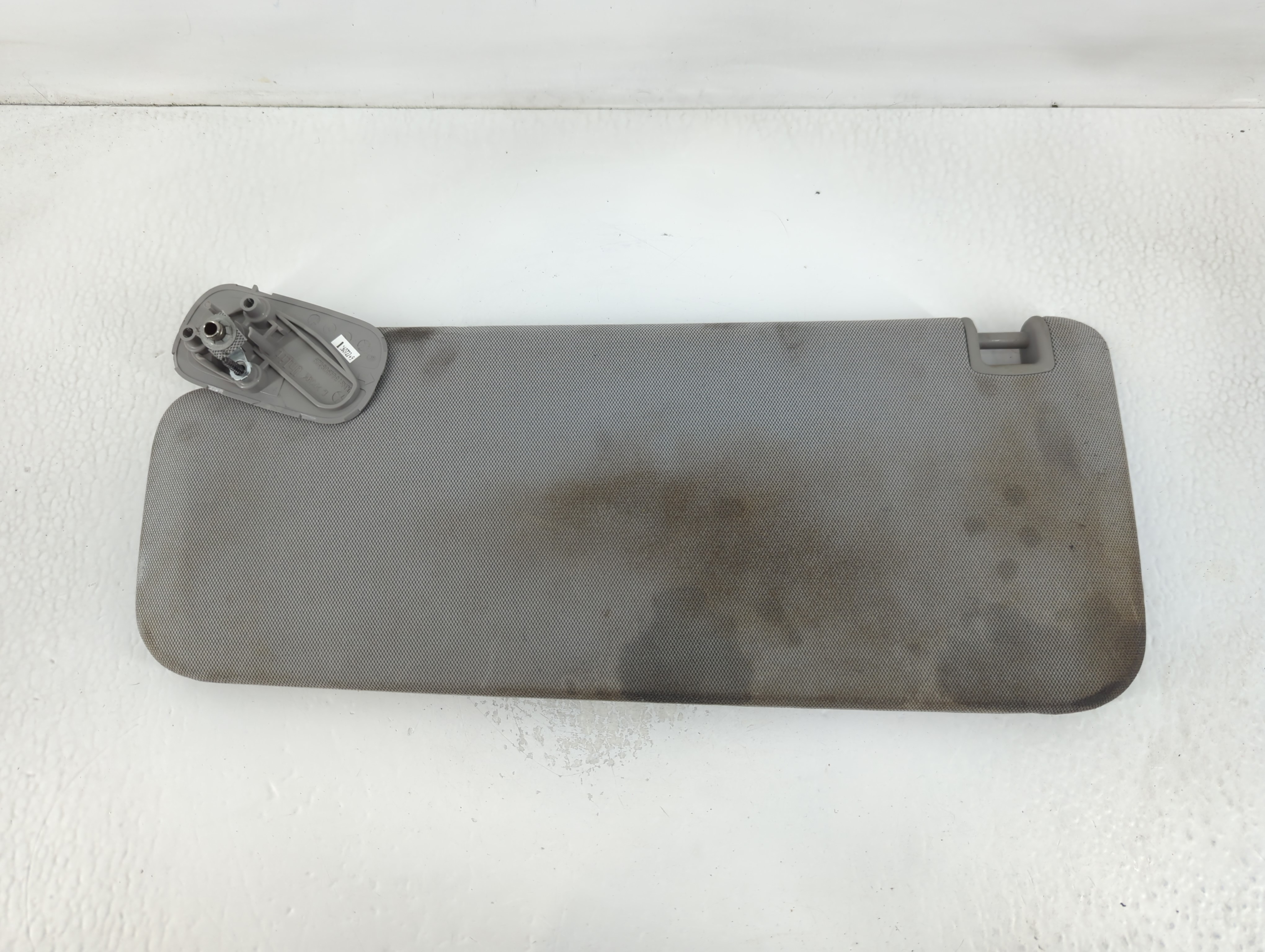 2014-2019 Chevrolet Silverado 1500 Driver Sun Visor Mirror Left Sunvisor 768743 - Oemusedautoparts1.com