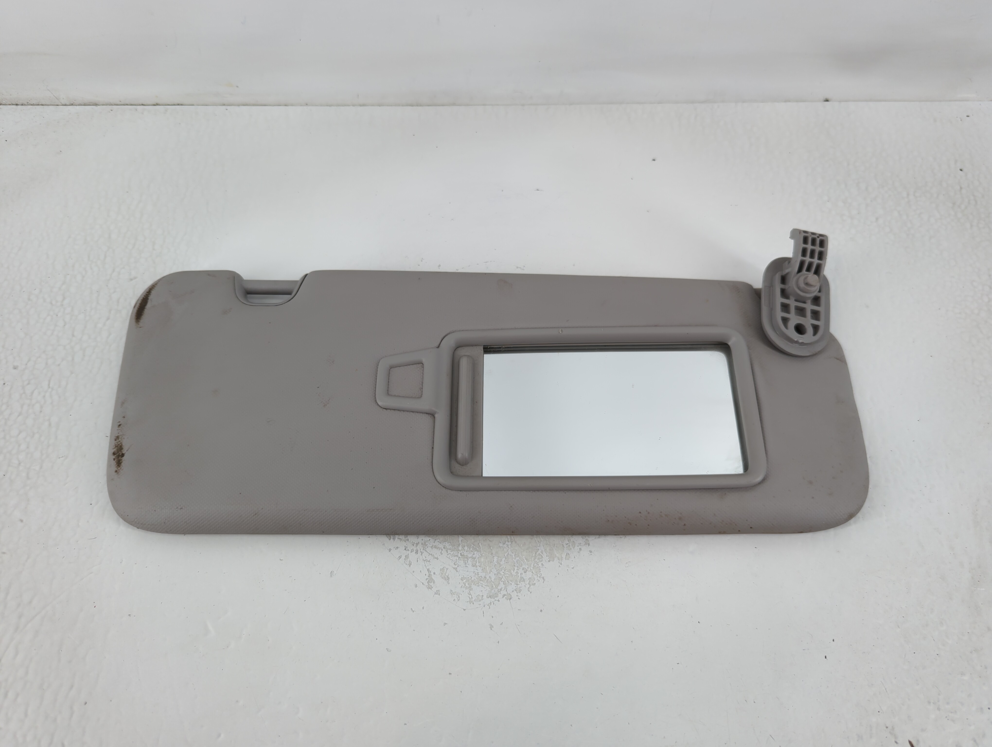 Picture of 2017-2020 Hyundai Elantra Passenger Sun Visor Mirror Right Sunvisor Grey 768753
