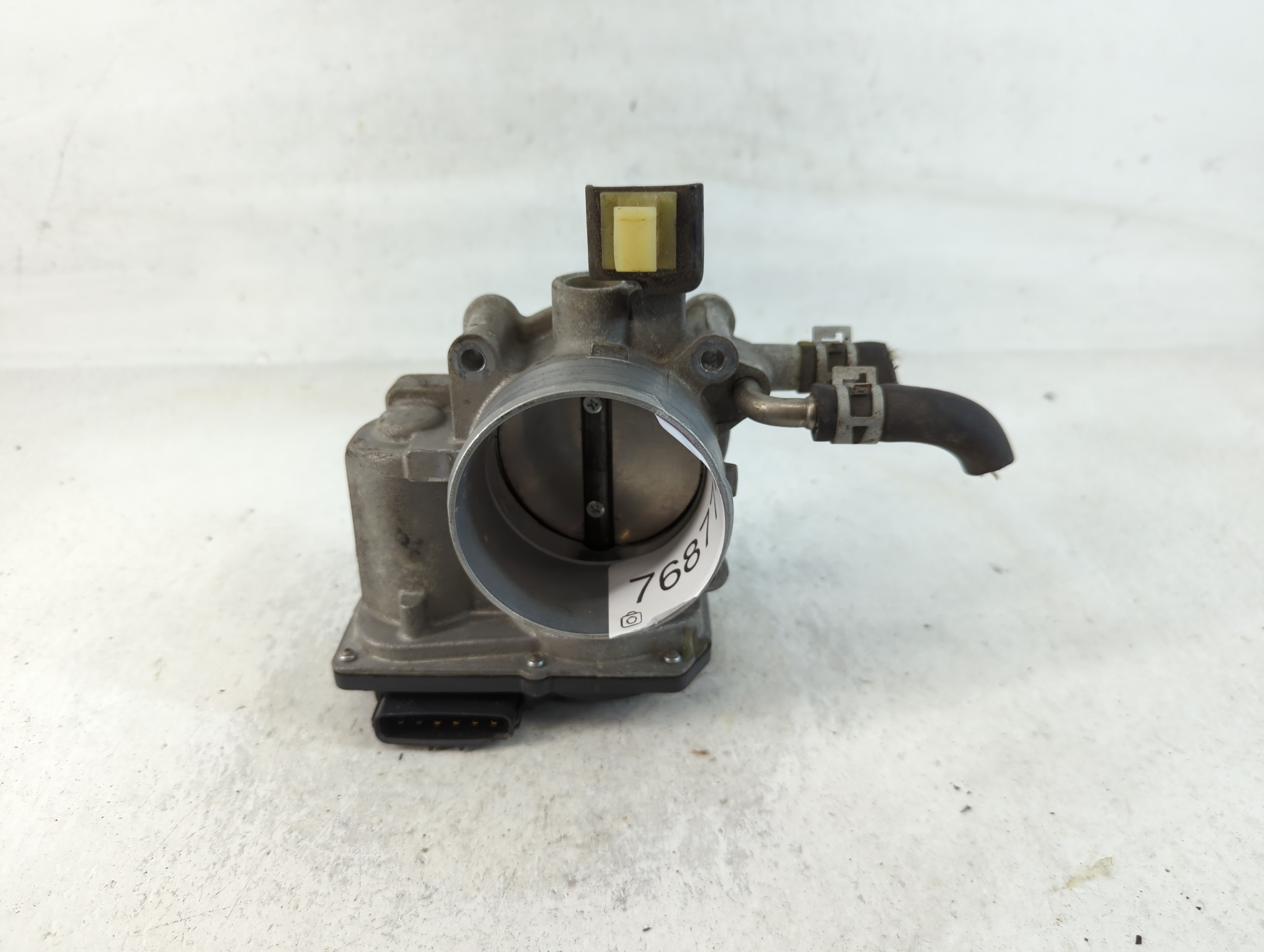 2012-2017 Toyota Camry Throttle Body 768774 - Oemusedautoparts1.com