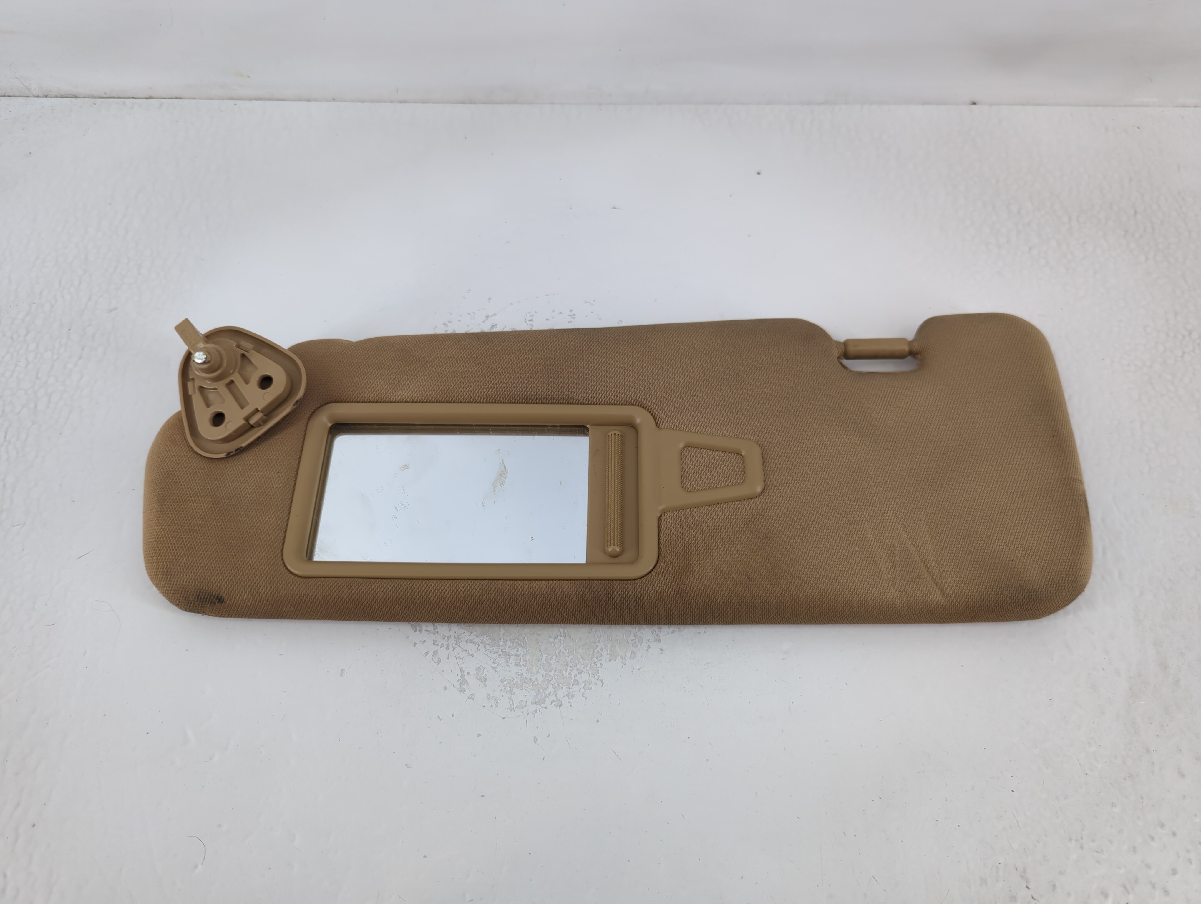 2012-2014 Hyundai Sonata Driver Sun Visor Mirror Left Sunvisor Dark Beige 768878 - Oemusedautoparts1.com