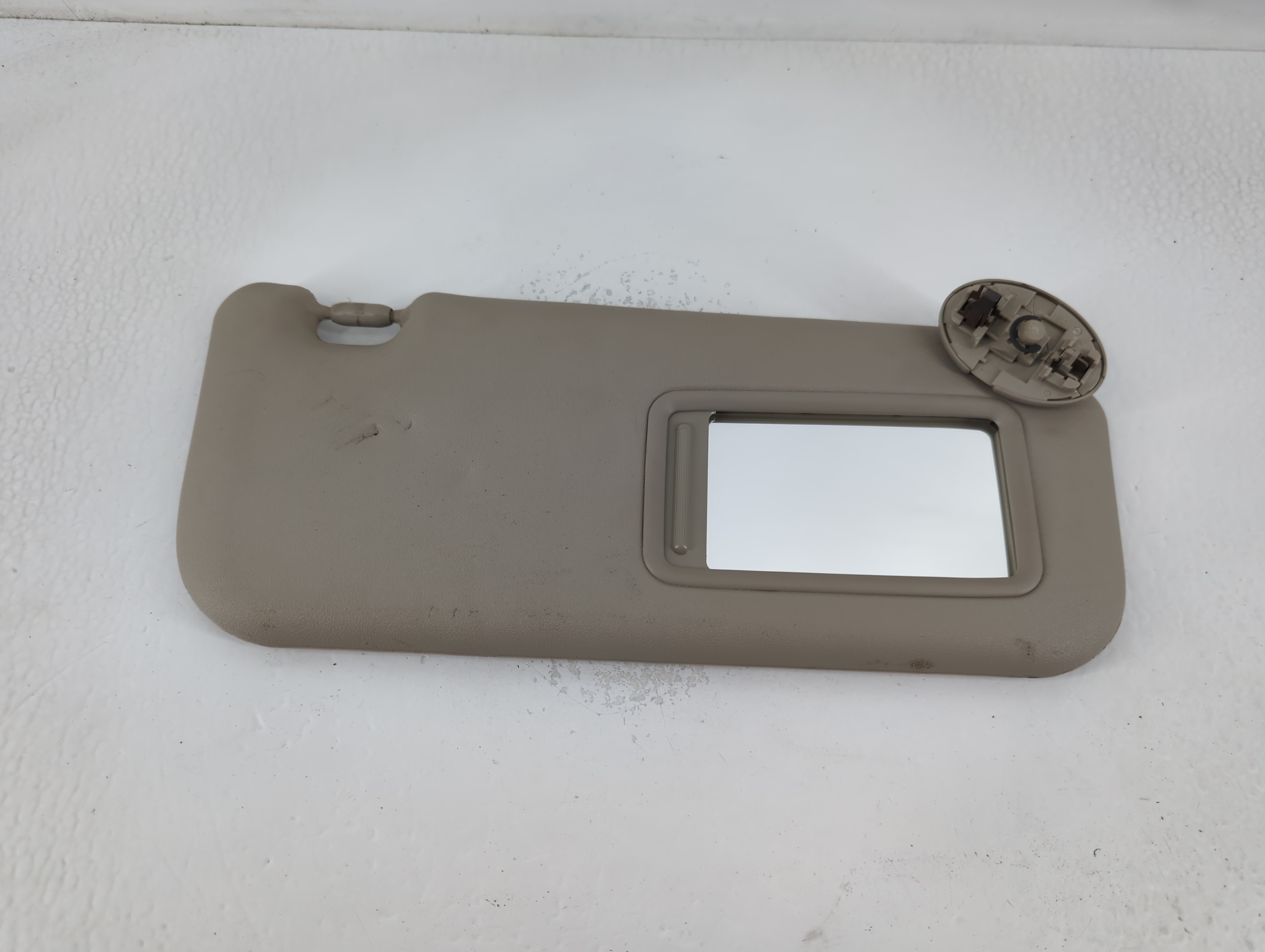 2009-2013 Toyota Corolla Passenger Sun Visor Mirror Right Sunvisor Grey 768917 - Oemusedautoparts1.com