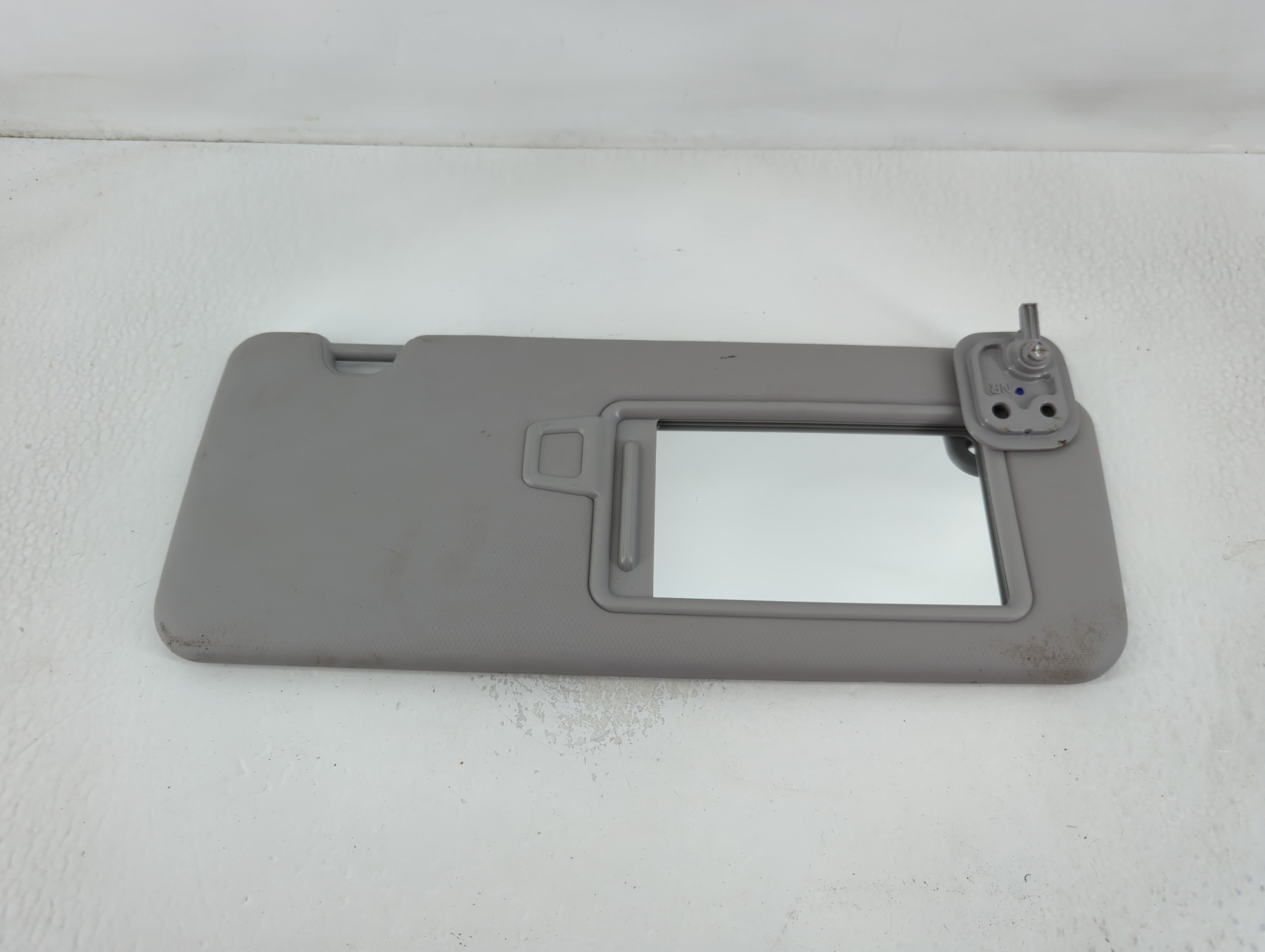 Picture of 2016-2021 Hyundai Tucson Passenger Sun Visor Mirror Right Sunvisor Grey 768935