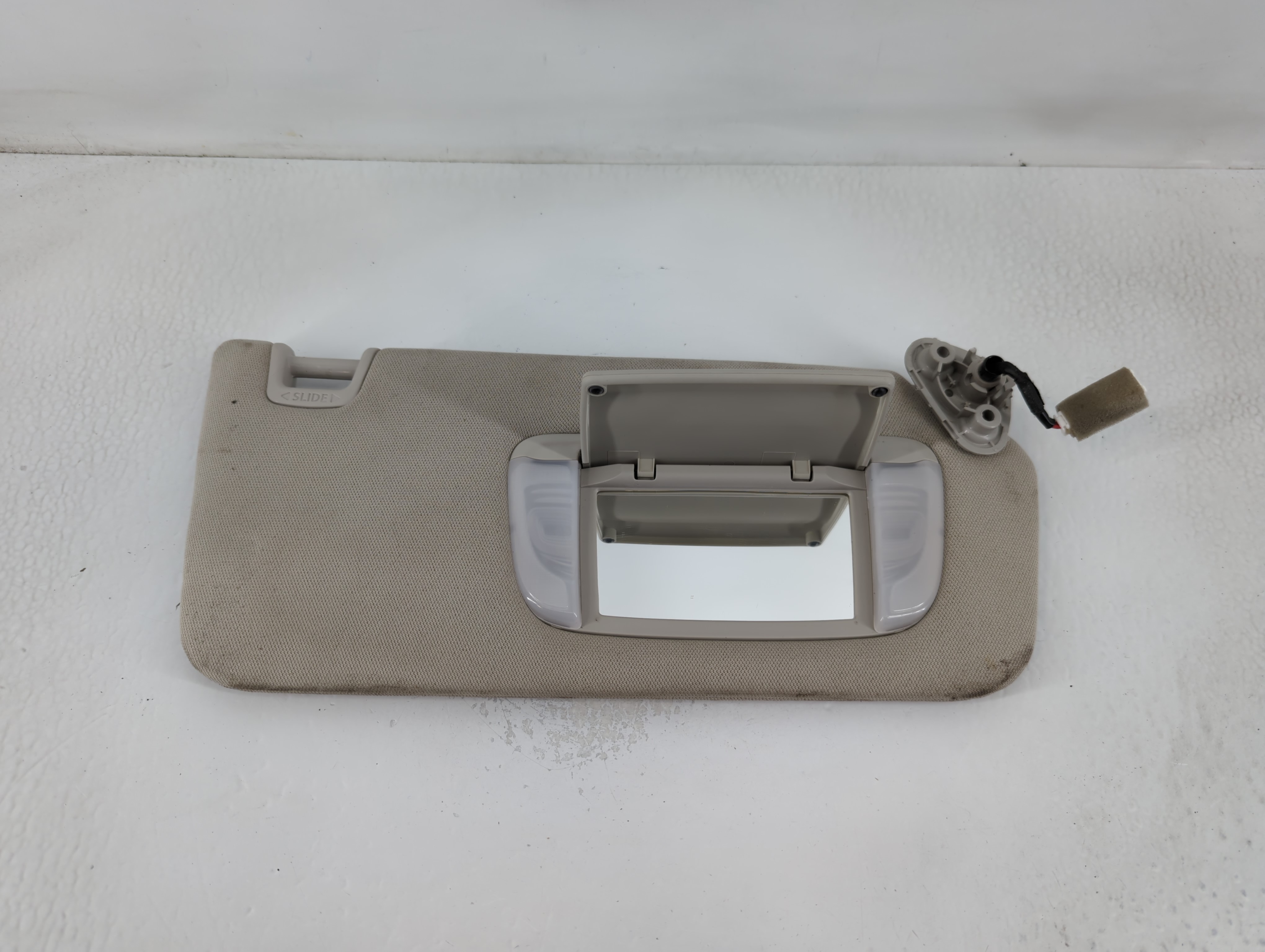 Subaru Ascent Passenger Sun Visor Mirror Right Sunvisor Grey 768969 - Oemusedautoparts1.com