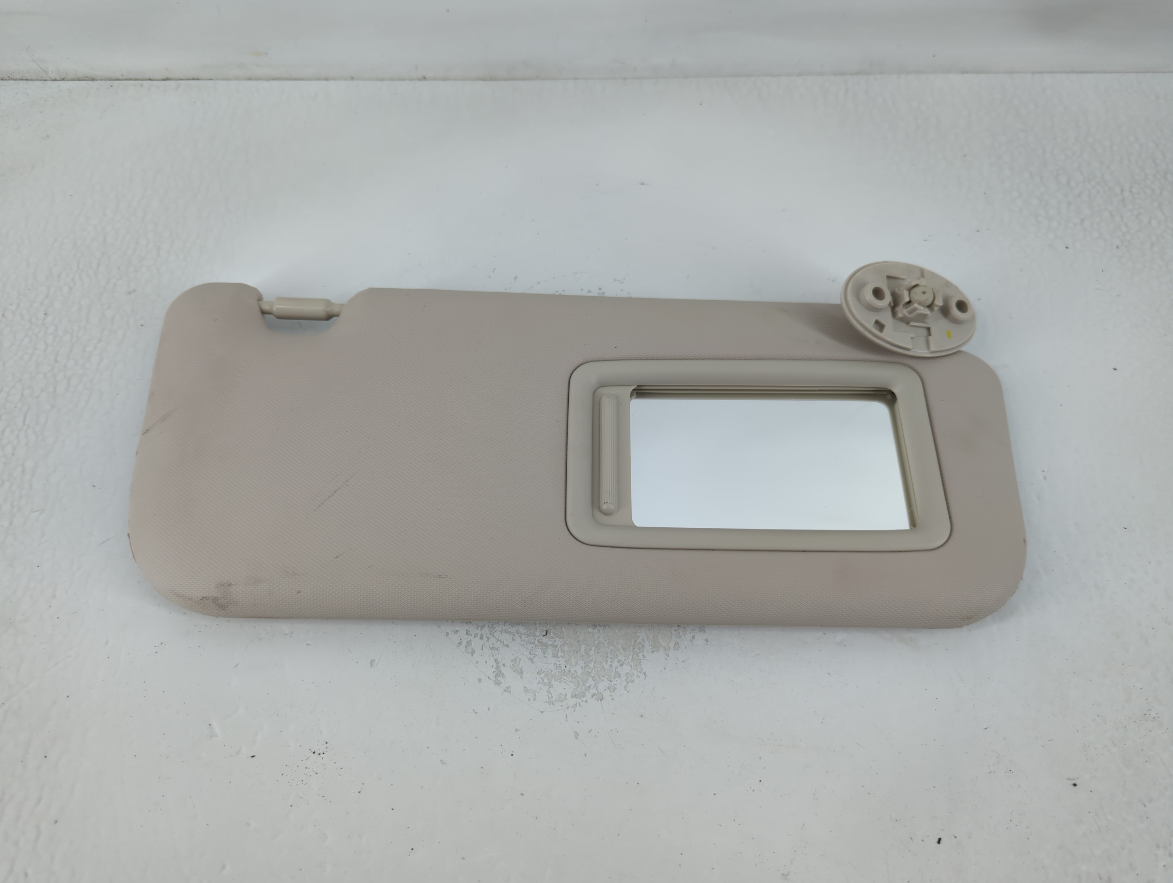 2019-2022 Toyota Corolla Driver Sun Visor Mirror Left Sunvisor Pale Grey 769013 - Oemusedautoparts1.com