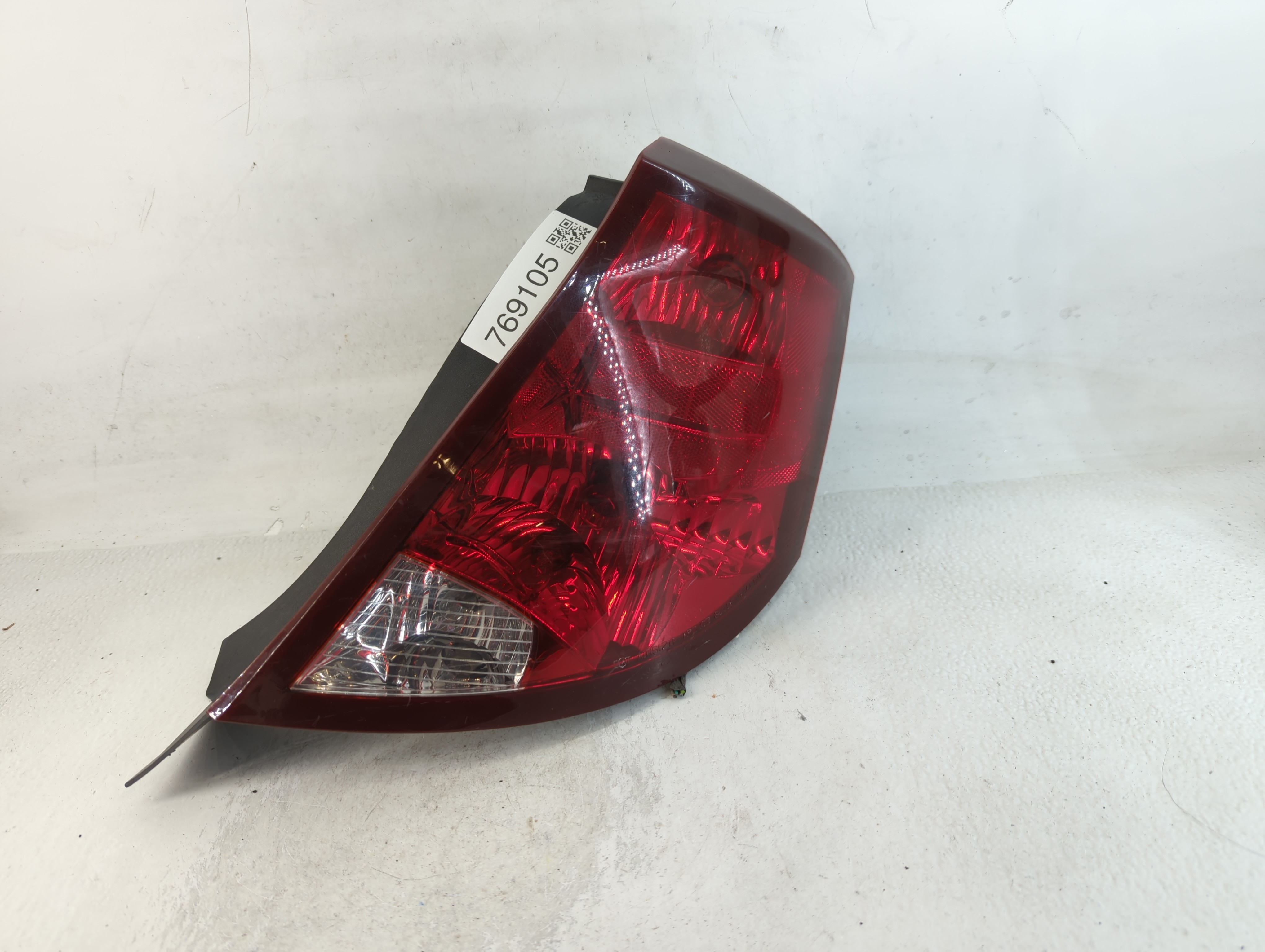 2003-2007 Saturn Ion Passenger Right Side Tail Light Taillight Oem 769105 - Oemusedautoparts1.com