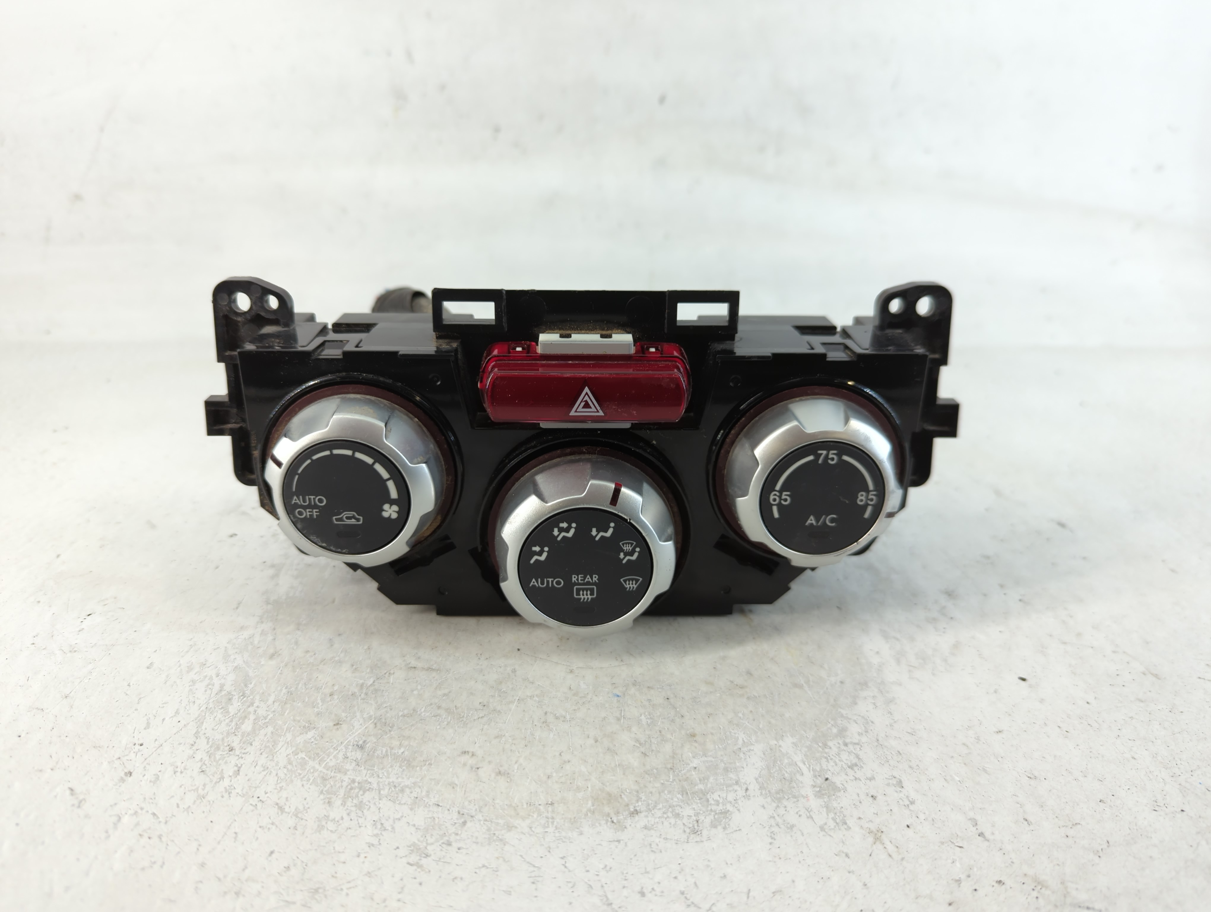 2010 Subaru Forester Ac Heater Climate Control 72311sc180 769143 - Oemusedautoparts1.com