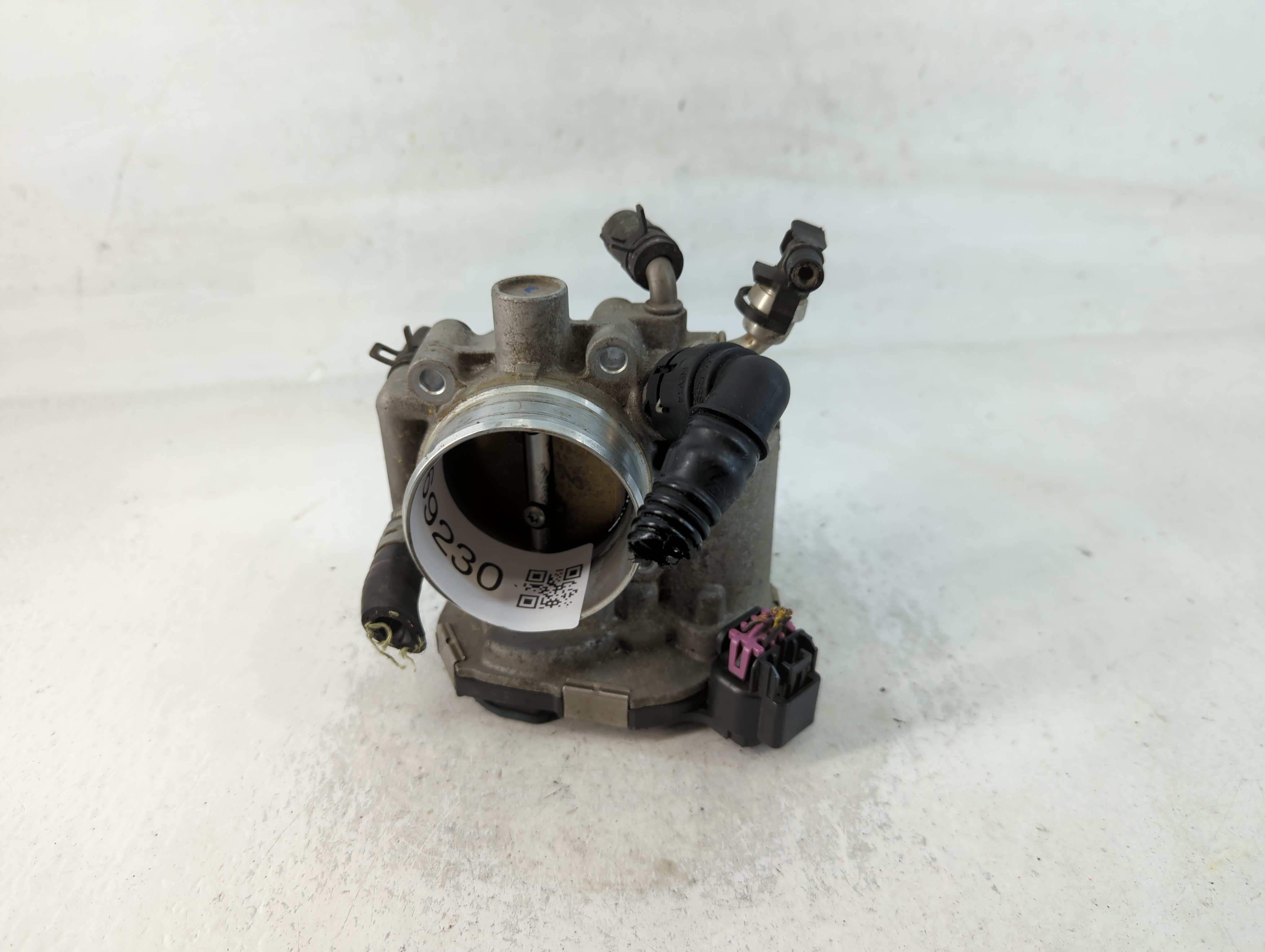Picture of 2012-2018 Chevrolet Sonic Throttle Body 769230