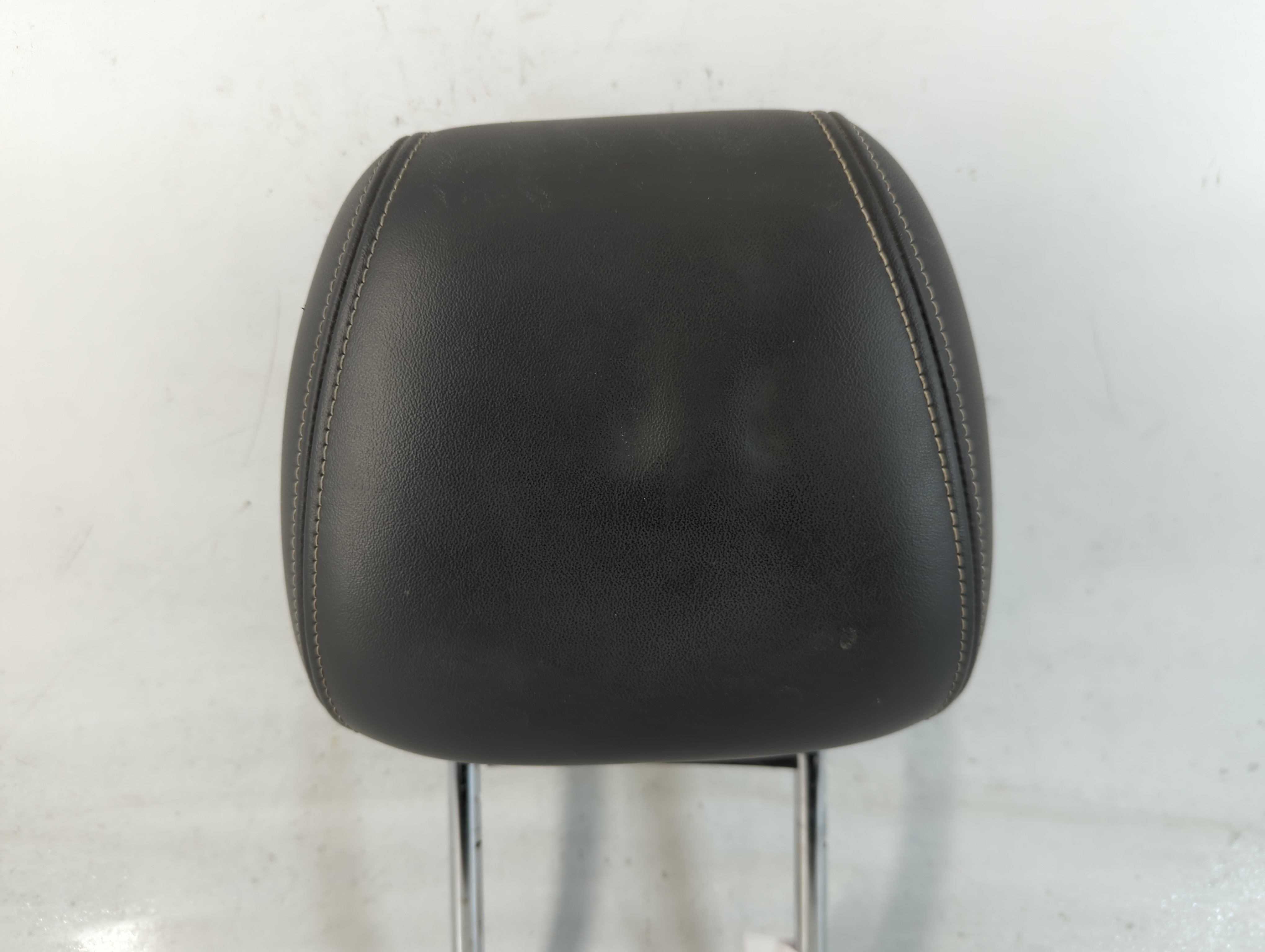 2012-2016 Chevrolet Cruze Headrest Head Rest Rear Seat Black 769251 - Oemusedautoparts1.com