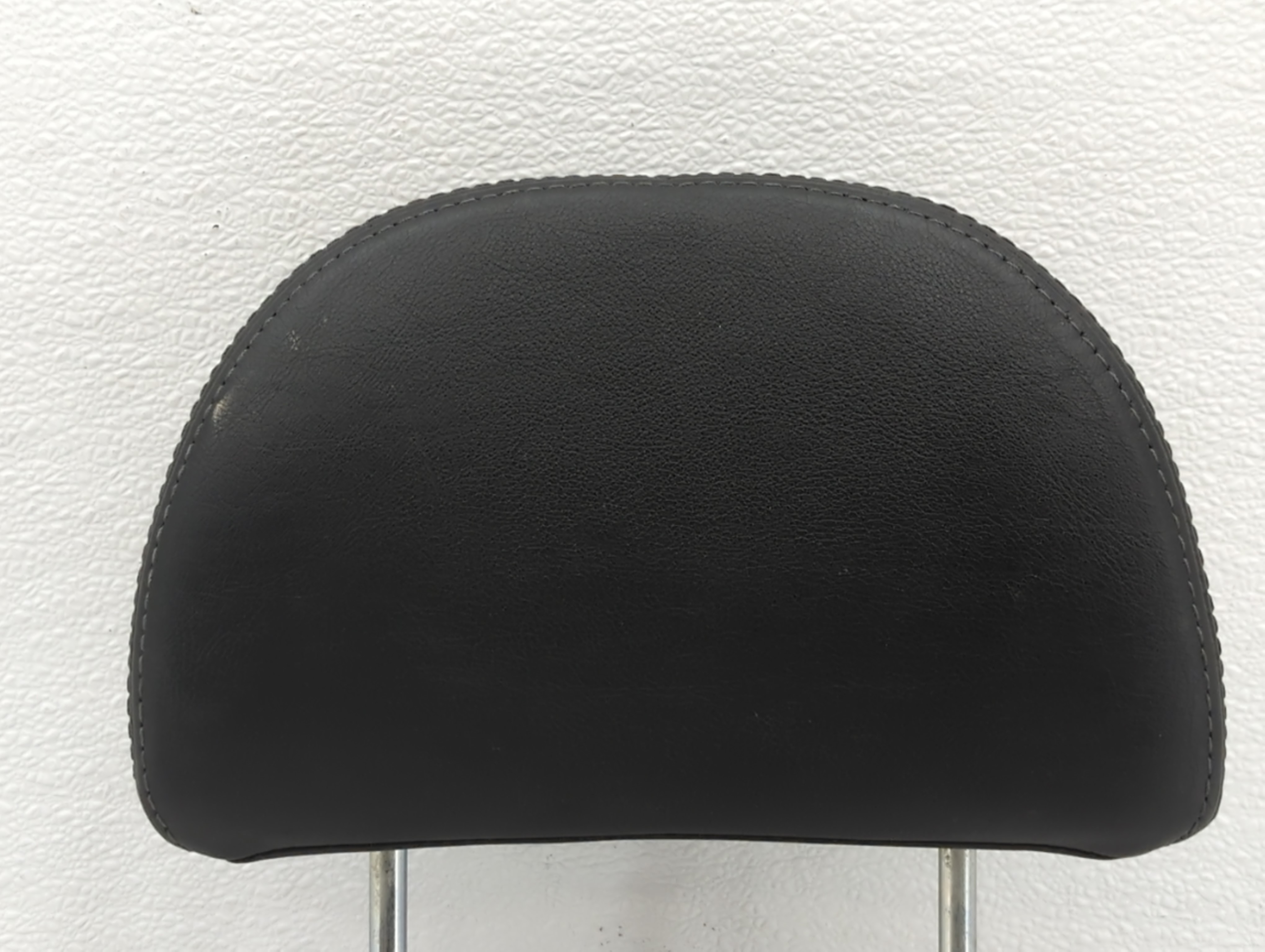 2010 Subaru Forester Headrest Head Rest Front Driver Passenger Seat Black 769261 - Oemusedautoparts1.com
