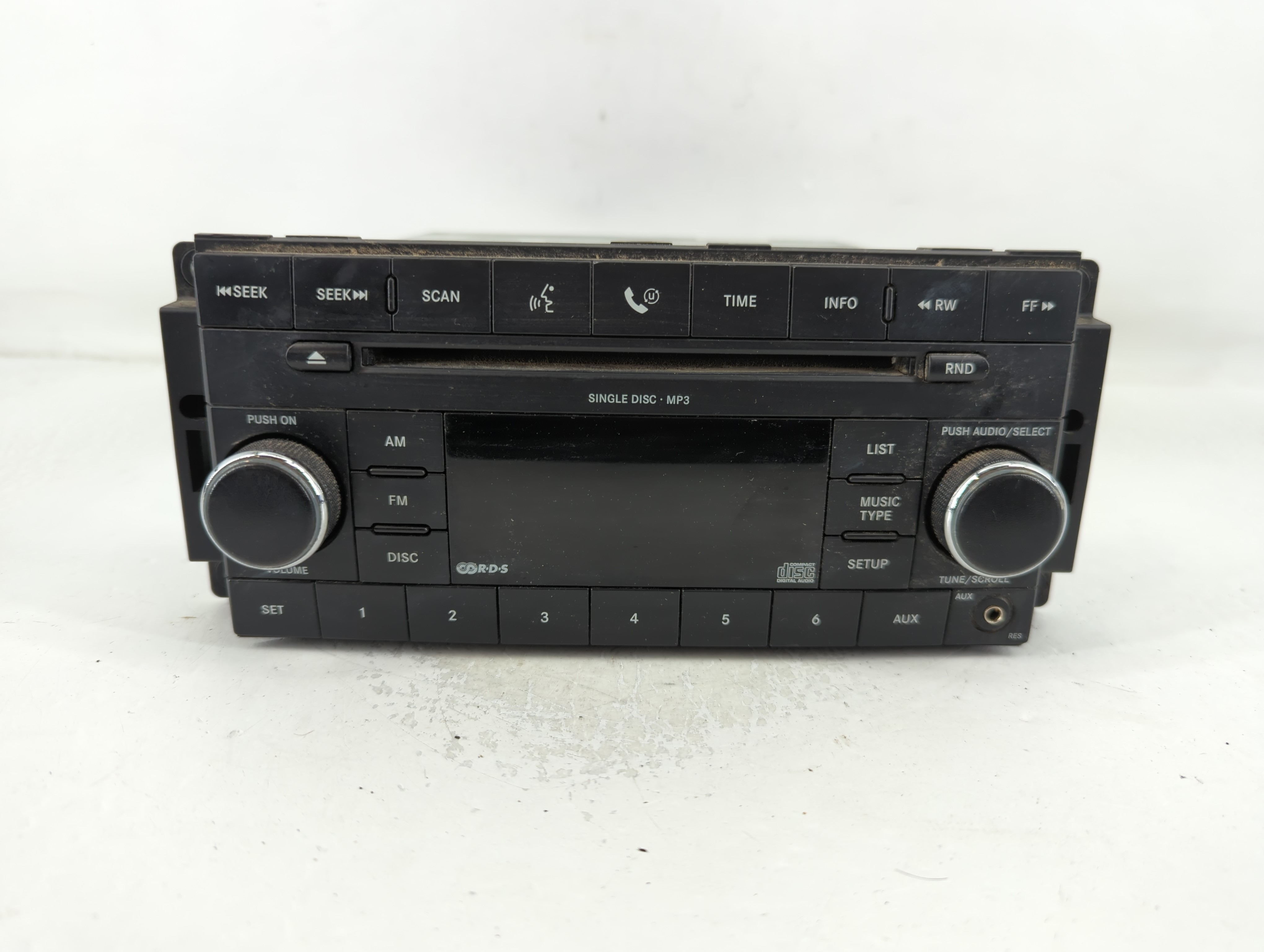 Picture of 2008-2010 Dodge Charger Am Fm Cd Player Radio Receiver 769268