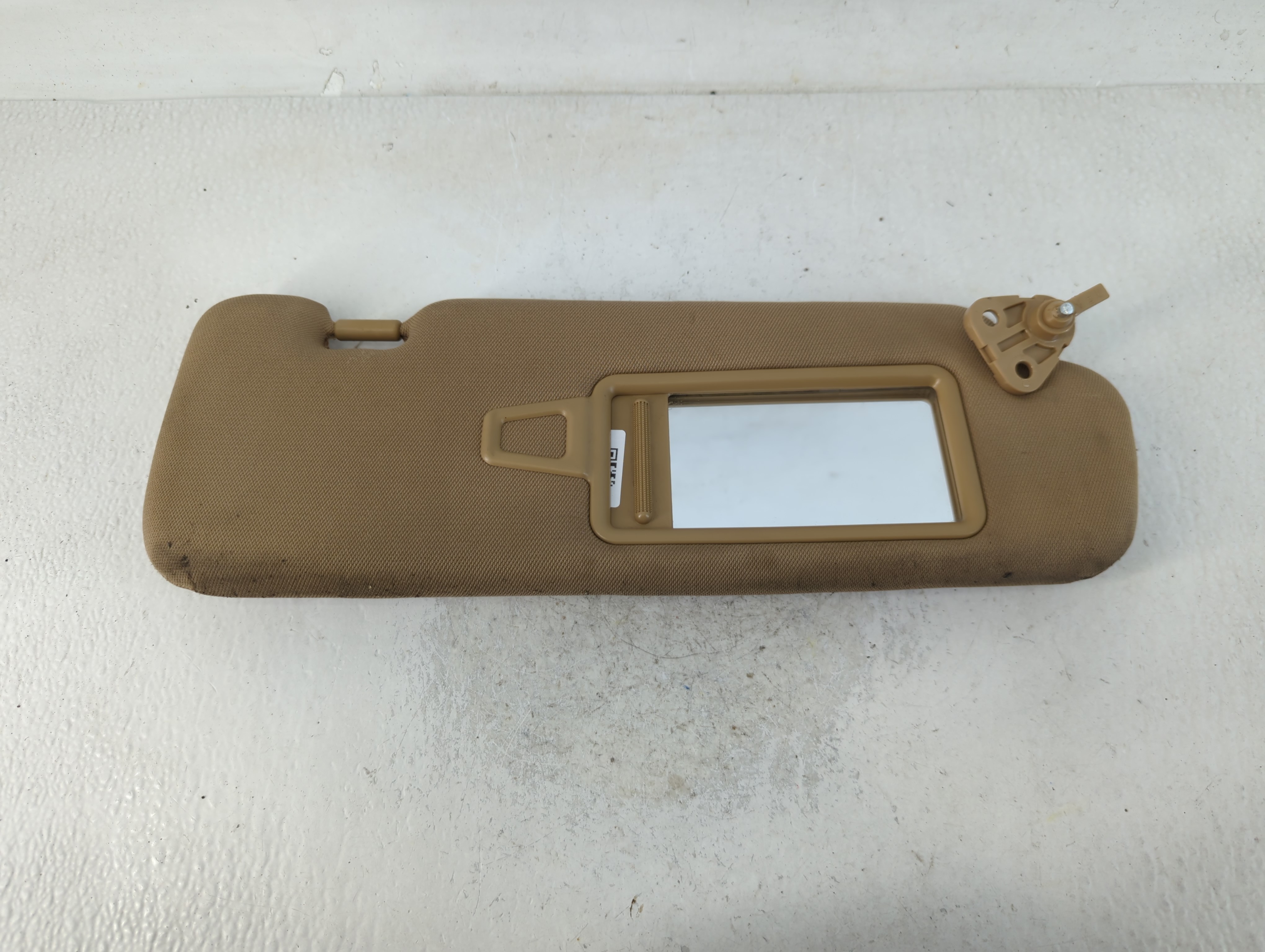 2012-2014 Hyundai Sonata Passenger Sun Visor Mirror Right Sunvisor 769428 - Oemusedautoparts1.com