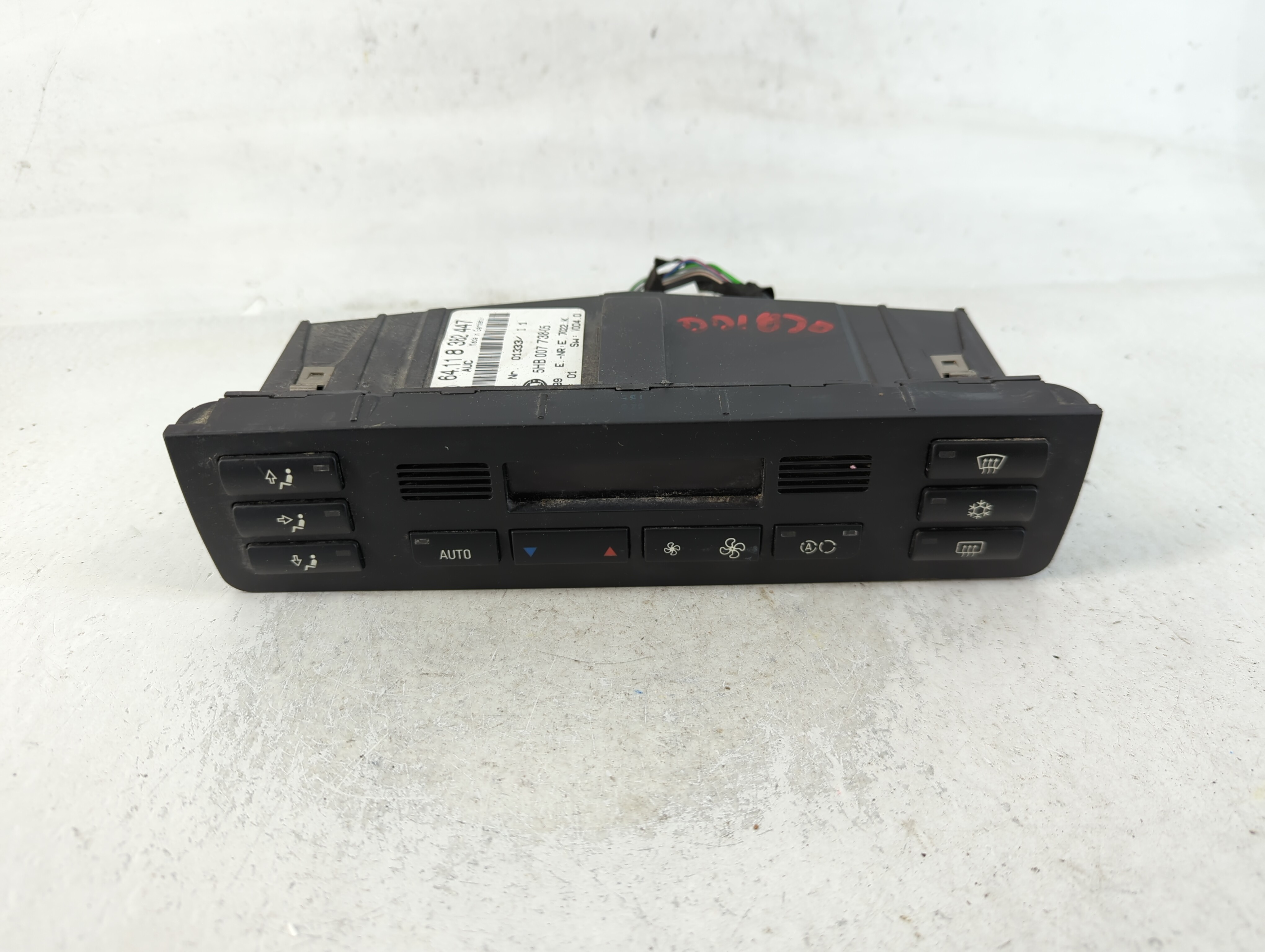 1999-2000 Bmw 323i Ac Heater Climate Control 5hb 007 738-05 769439 - Oemusedautoparts1.com