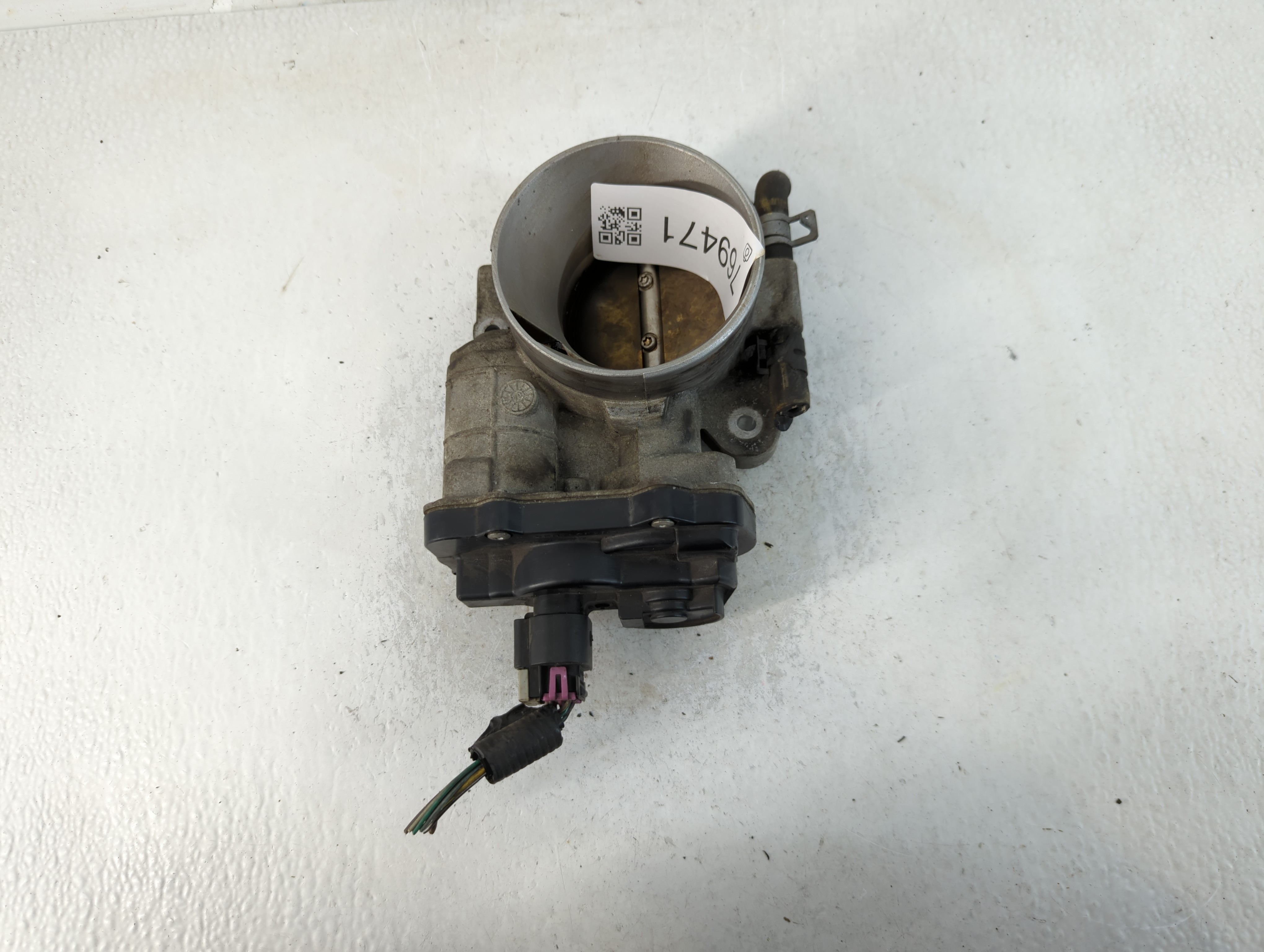 2003-2006 Chevrolet Suburban 1500 Throttle Body 769471 - Oemusedautoparts1.com