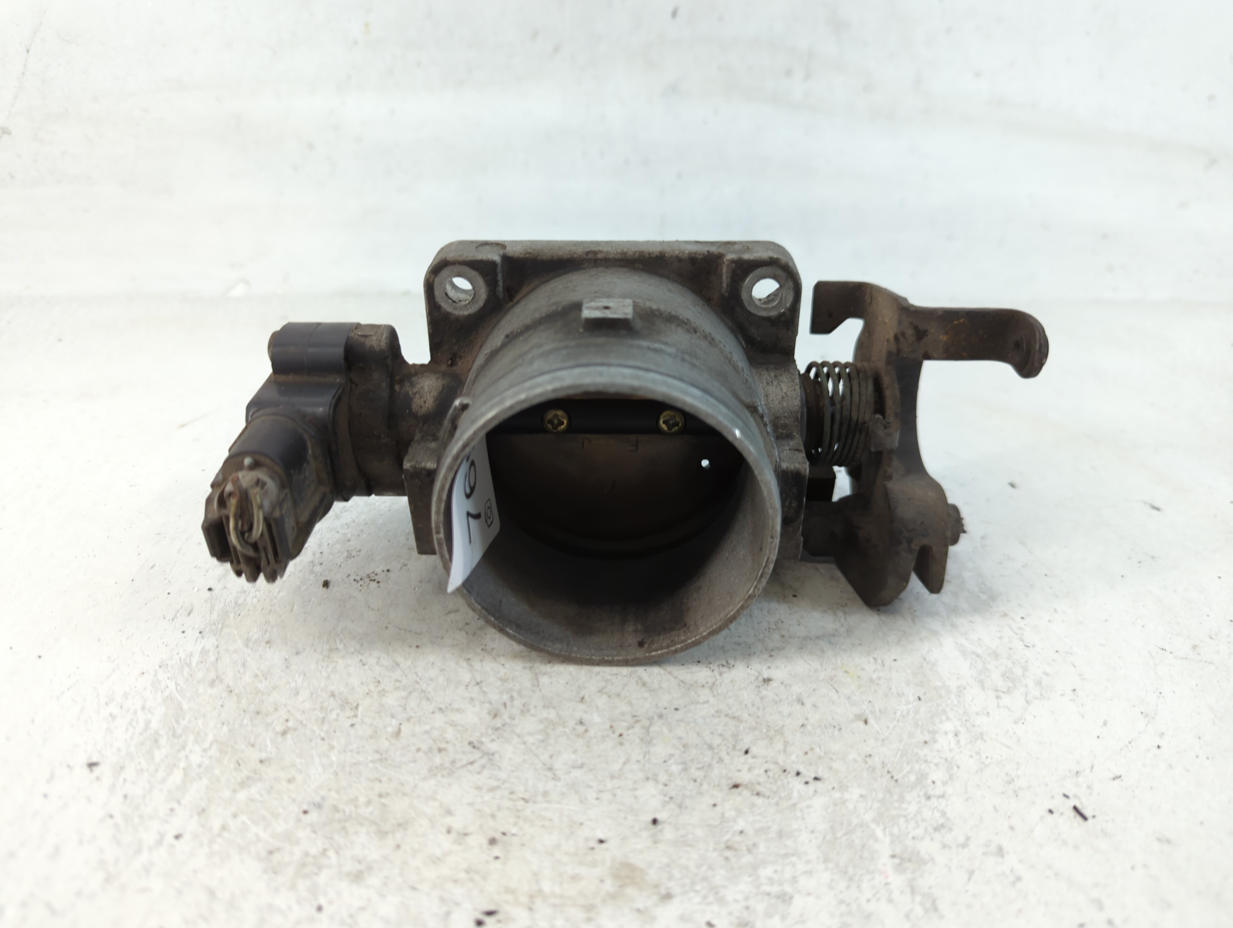 2000-2003 Ford F-150 Throttle Body 769477 - Oemusedautoparts1.com