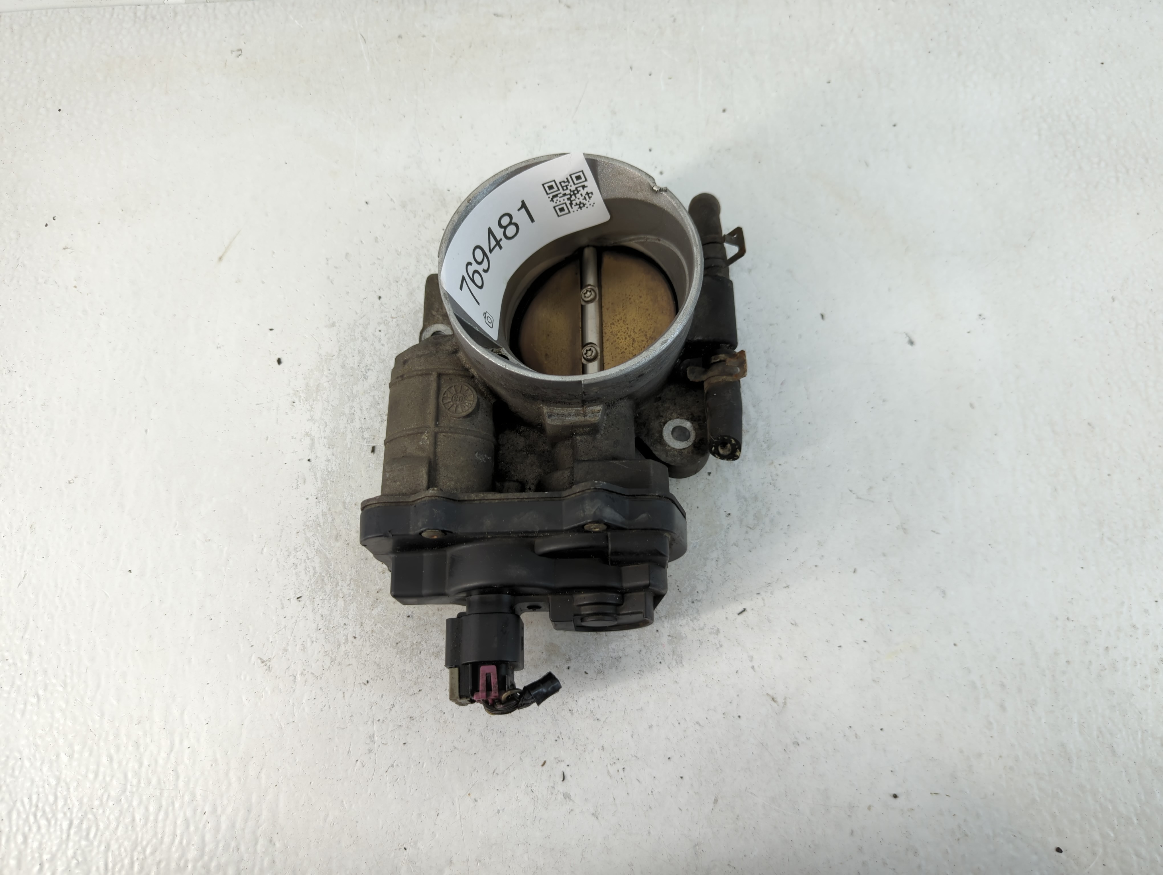 2004-2007 Chevrolet Express 3500 Throttle Body 769481 - Oemusedautoparts1.com