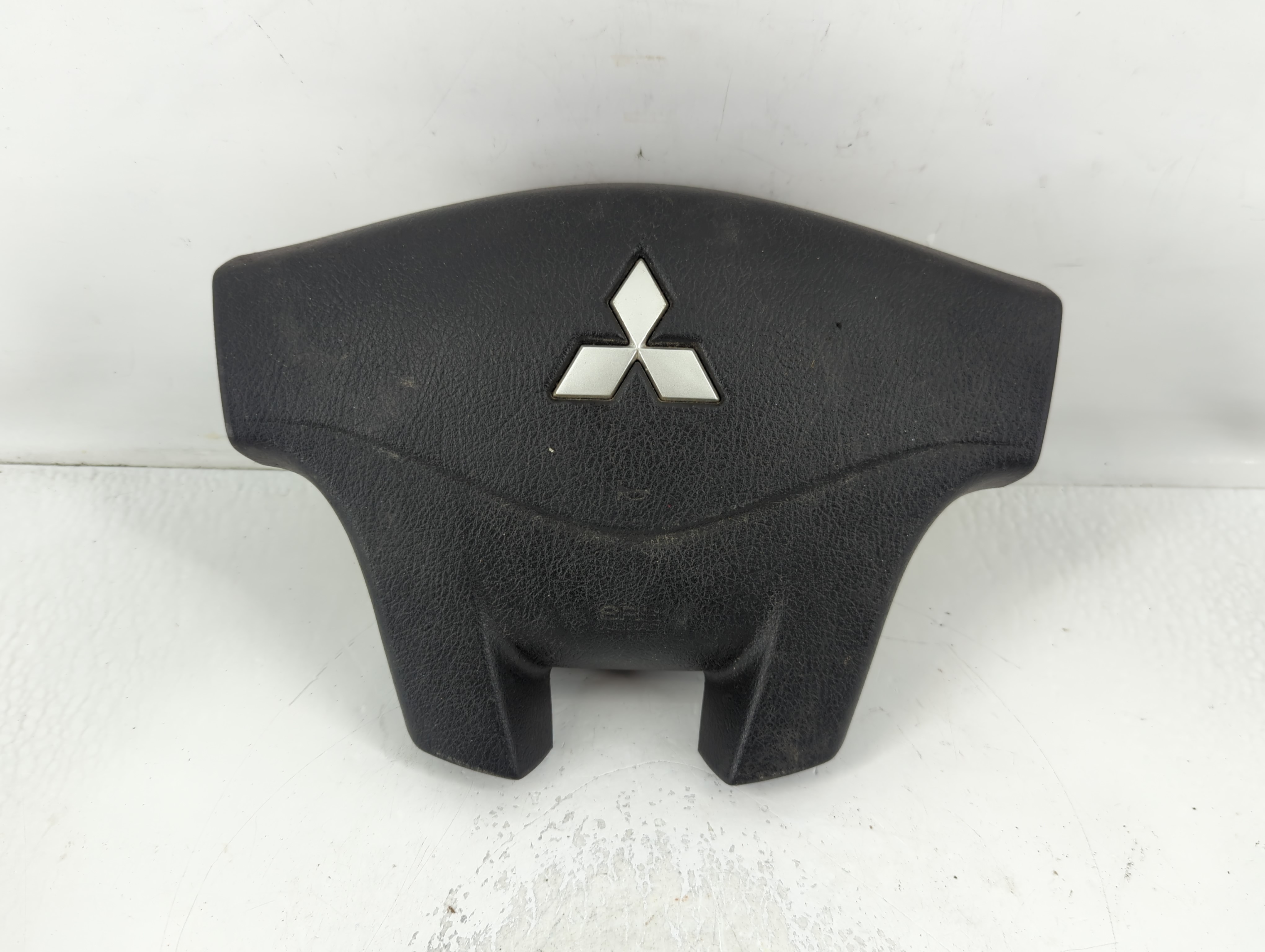 2007-2012 Mitsubishi Galant Air Bag Driver Left Steering Wheel Mounted 769502 - Oemusedautoparts1.com
