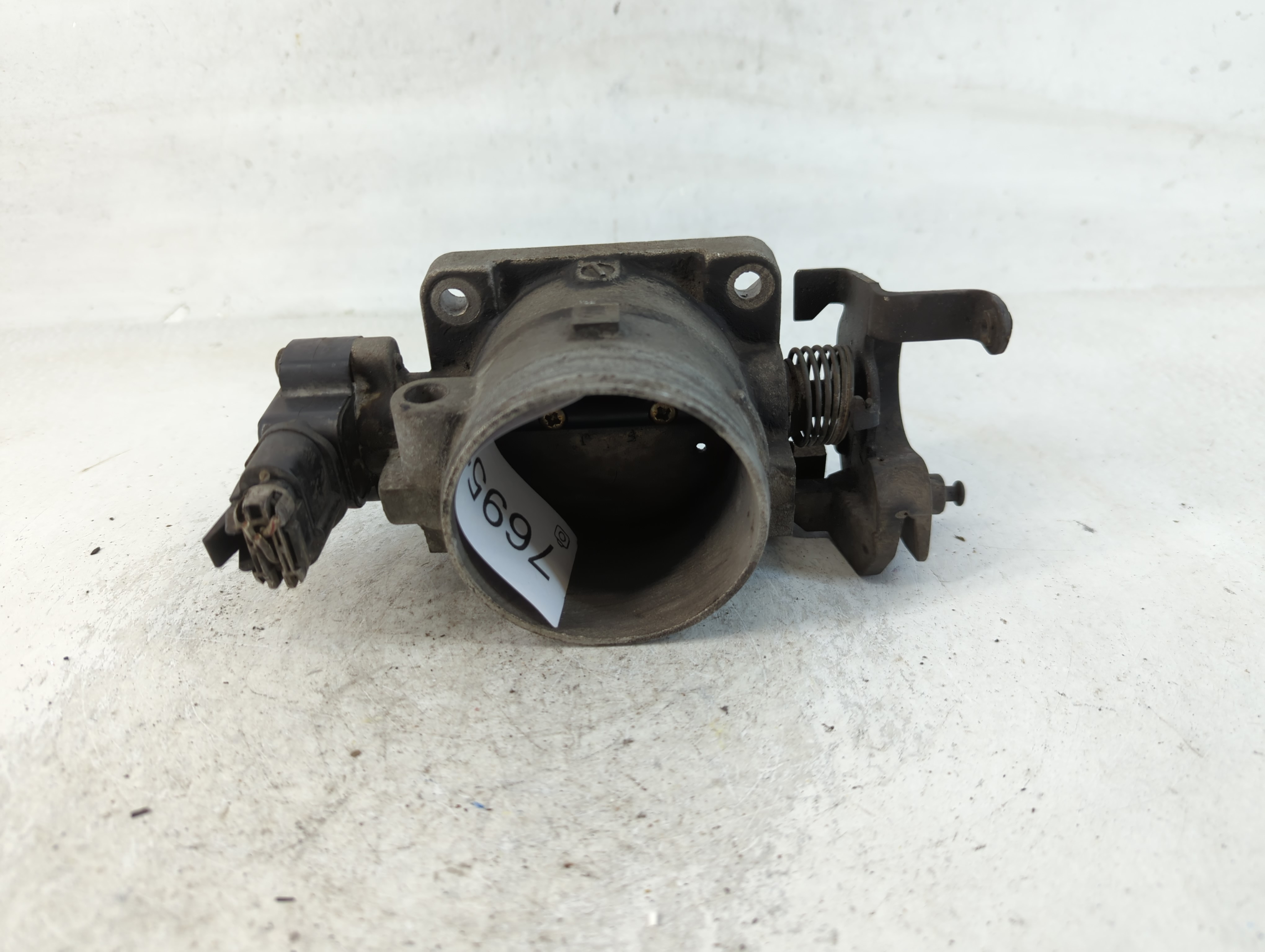 2000-2003 Ford F-150 Throttle Body 769524 - Oemusedautoparts1.com
